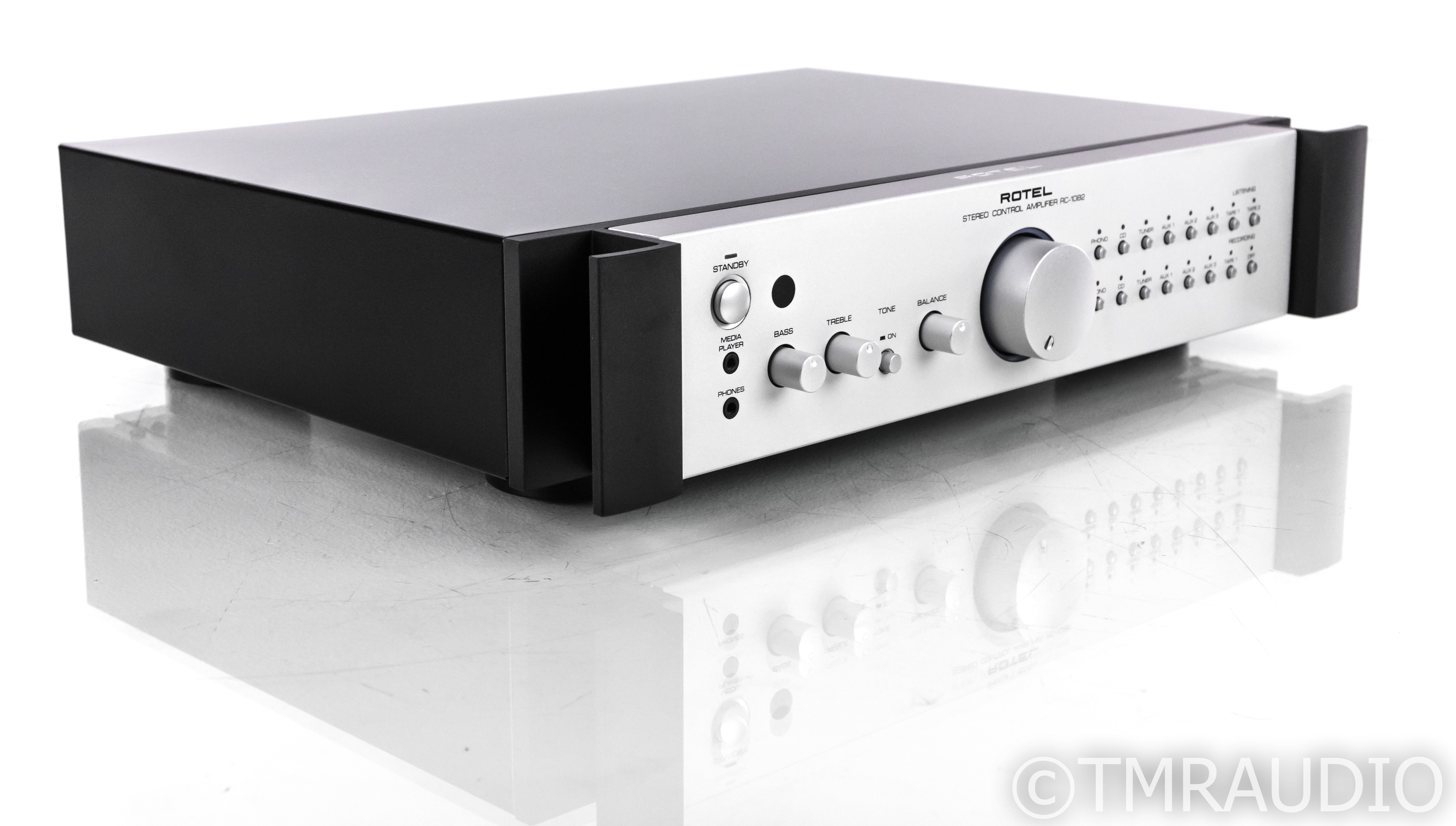 Rotel RC-1082 Stereo Preamplifier