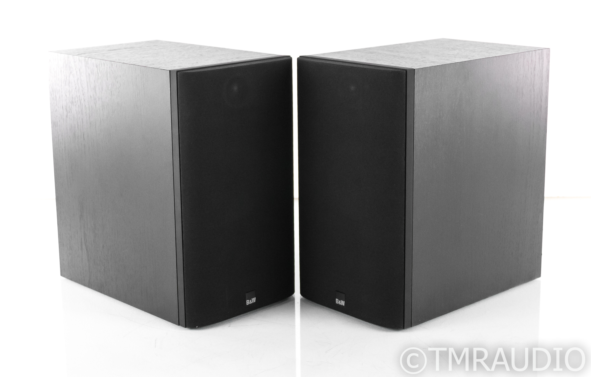 B&W 685 Bookshelf Speakers; Black Ash Pair - The Music Room