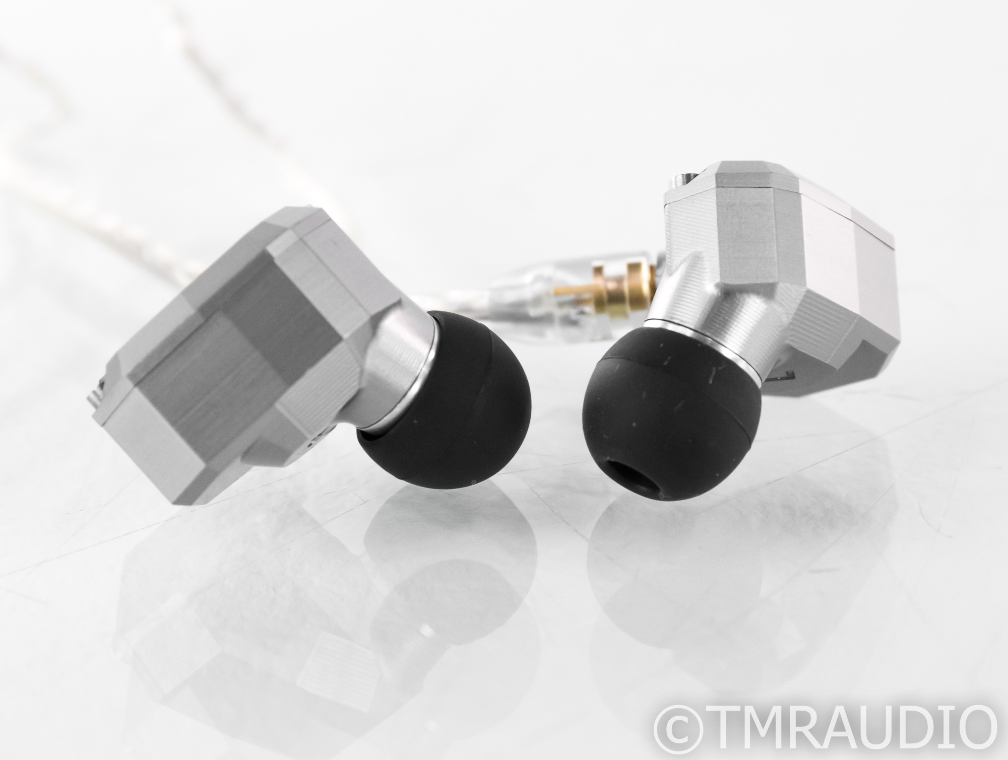 Campfire Audio Nova In-Ear Headphones / Monitors