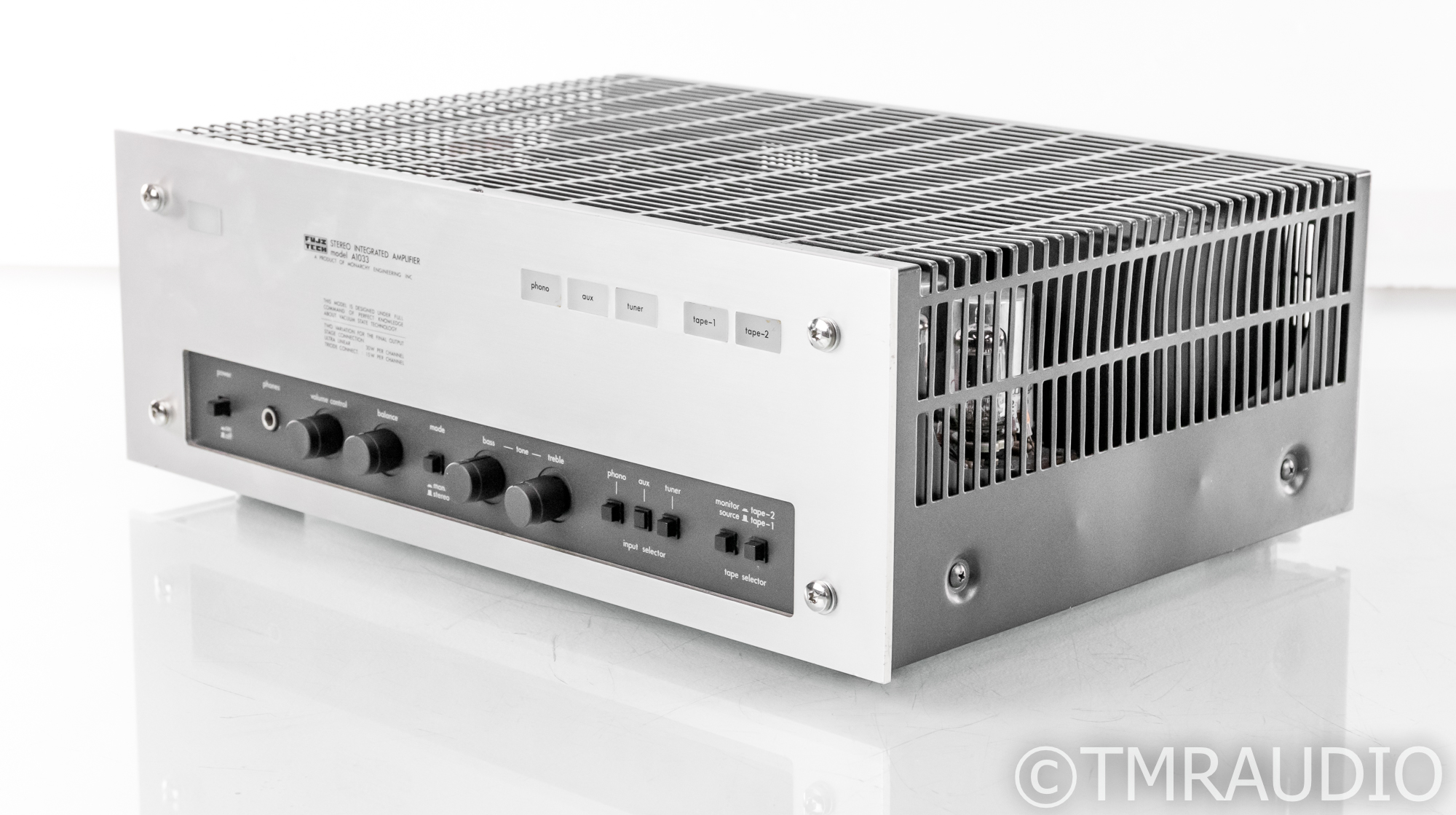 Fujitech A1033 Stereo Tube Integrated Amplifier; MM Phono; Luxman