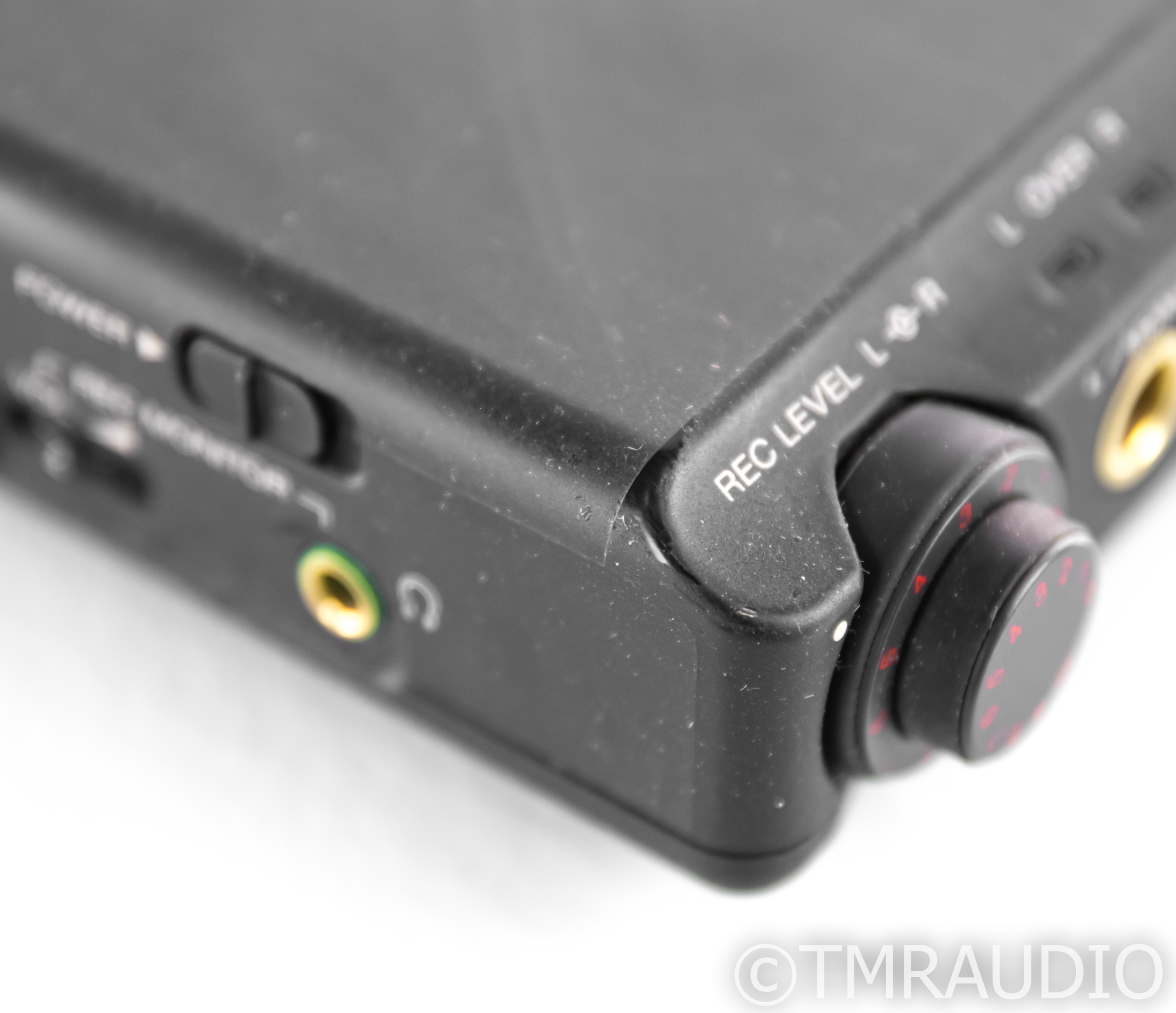 Sony SBM-1 Vintage Super Bit Mapping Adapter; A/D Converter