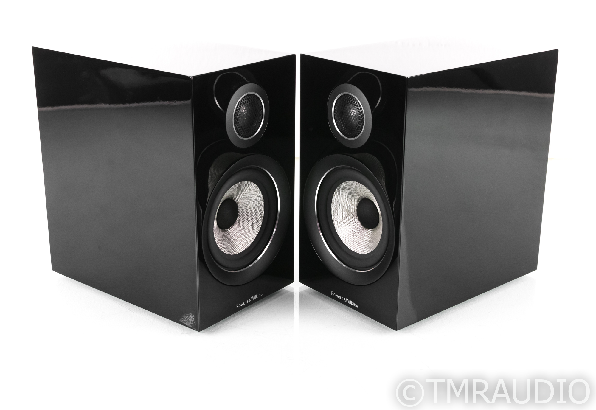 B&W 707 S2 Bookshelf Speakers; Gloss Black Pair; 707S2 - The