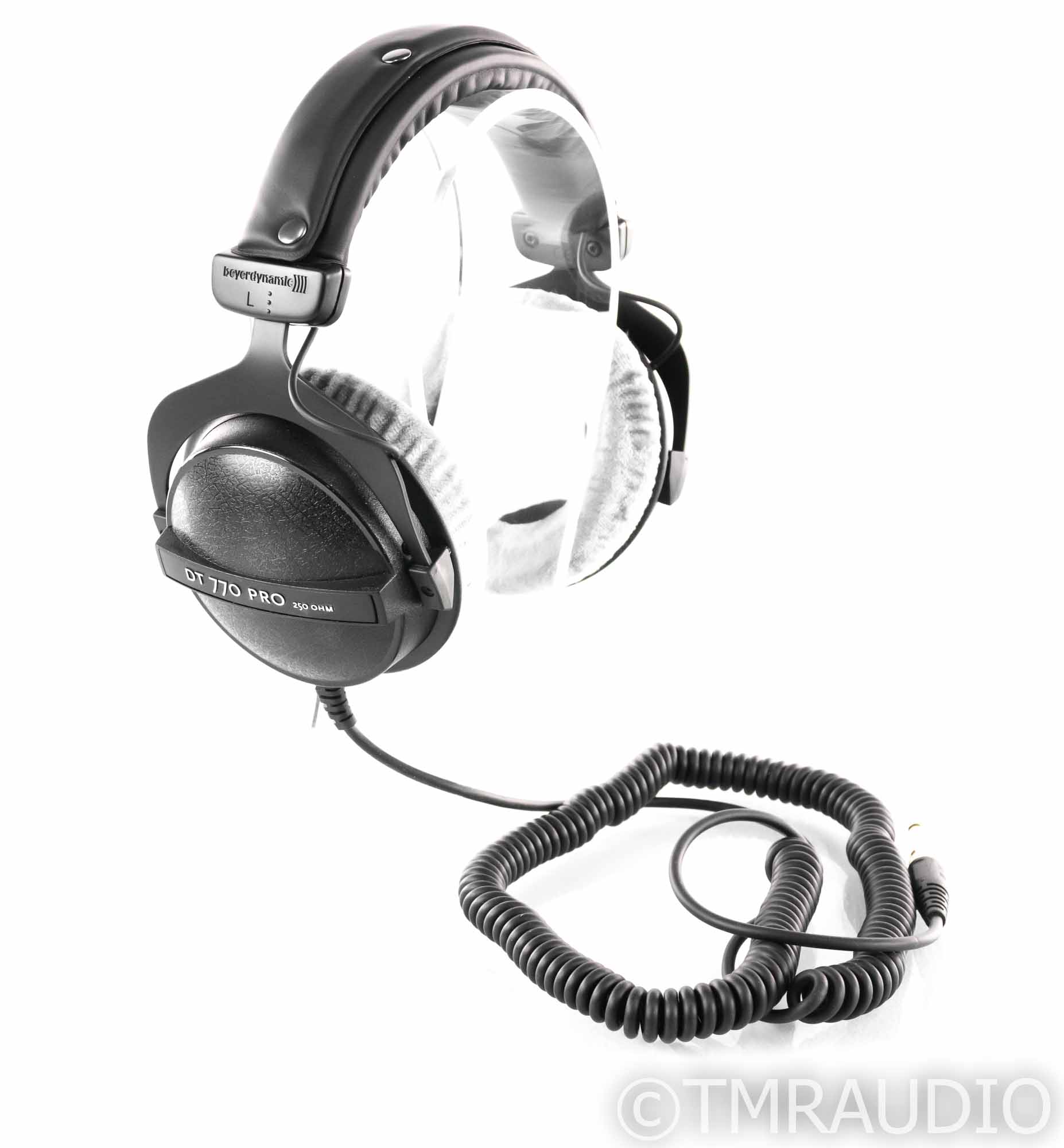 Beyerdynamic DT 770 PRO 250 Ohm Closed Back Headphones