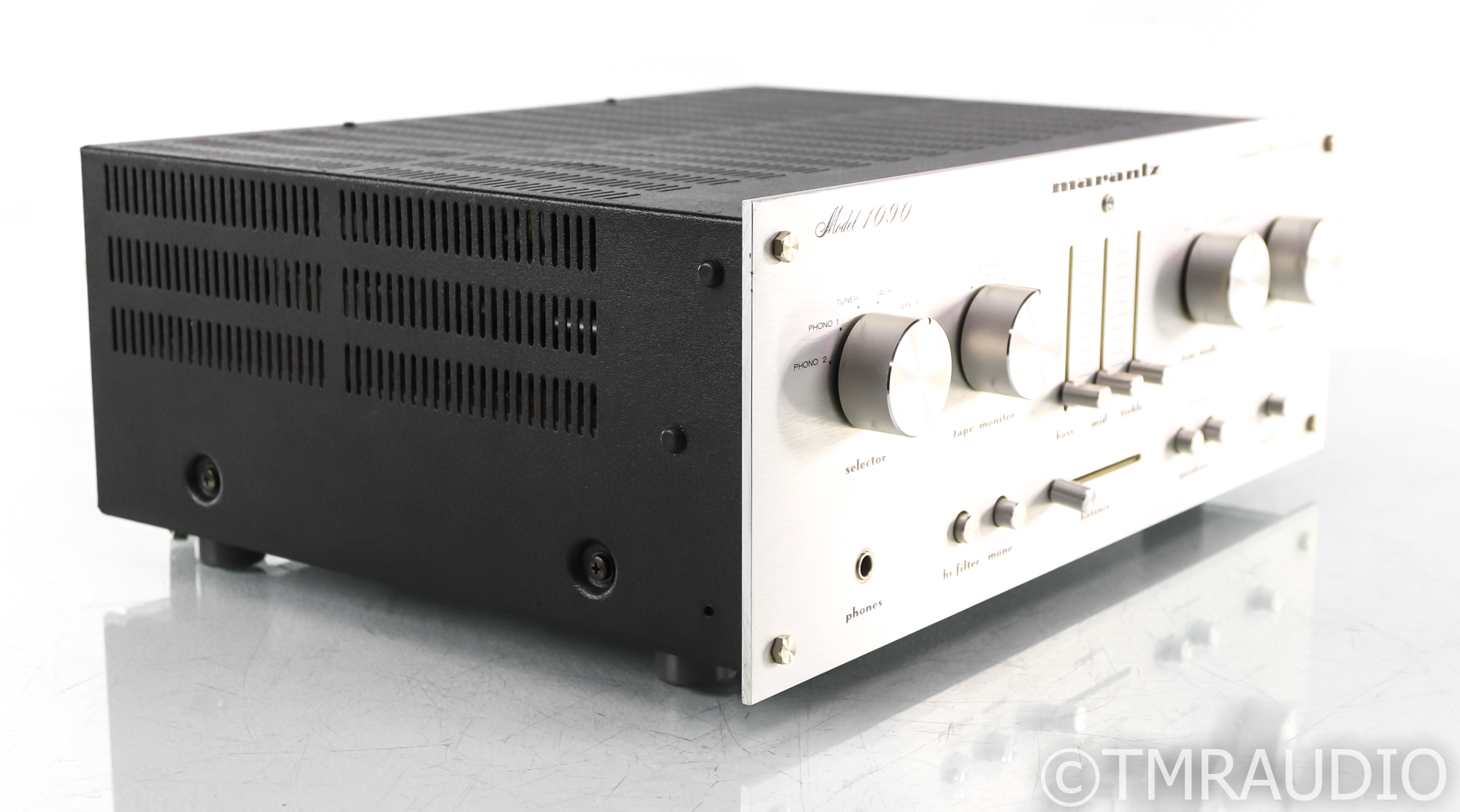 Marantz Model 1090 Vintage Stereo Integrated Amplifier