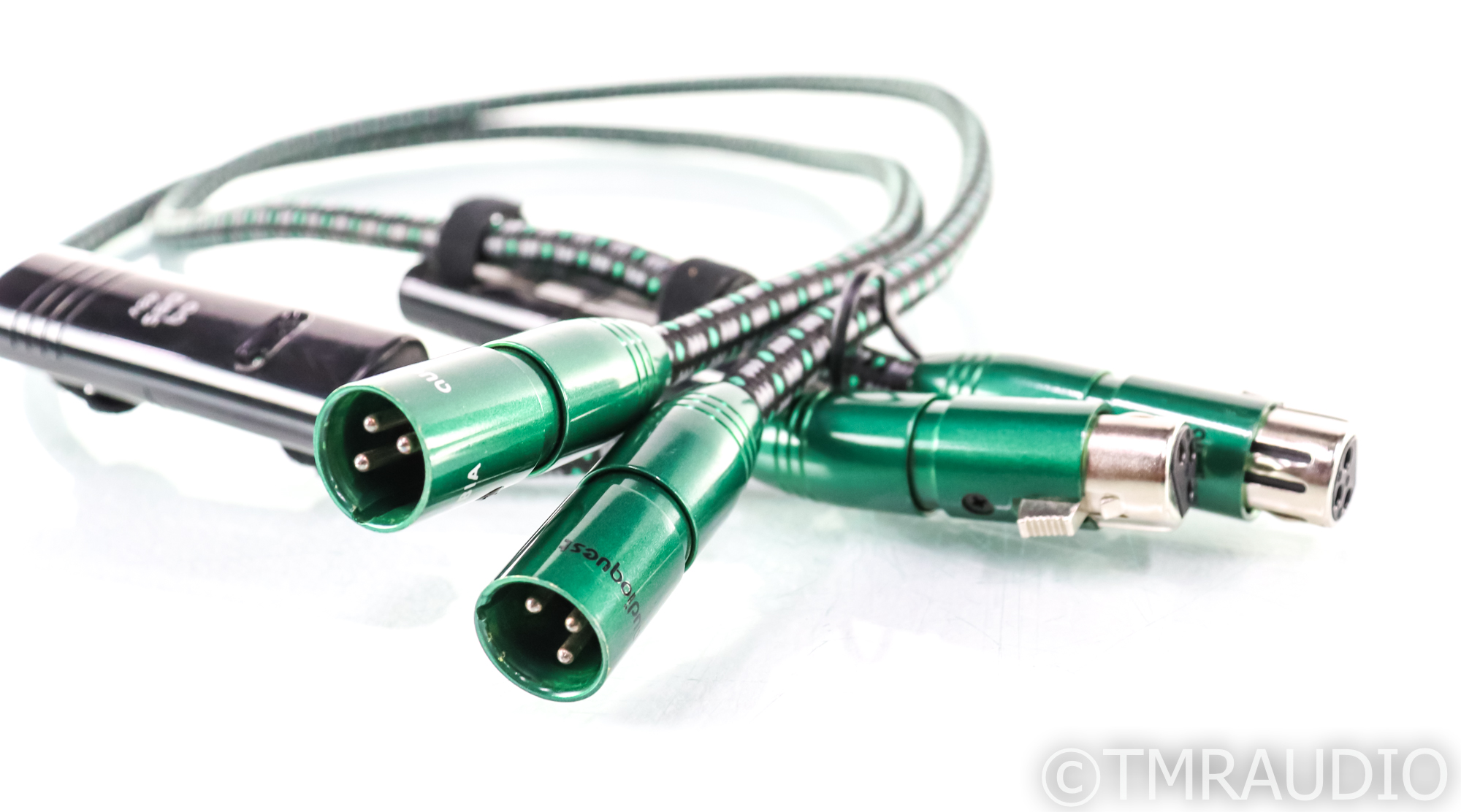 配信機器・PA機器・レコーディング機器 Audioquest Columbia Interconnect XLR 1m Audioquest Columbia Interconnect XLR 1m - メルカリ