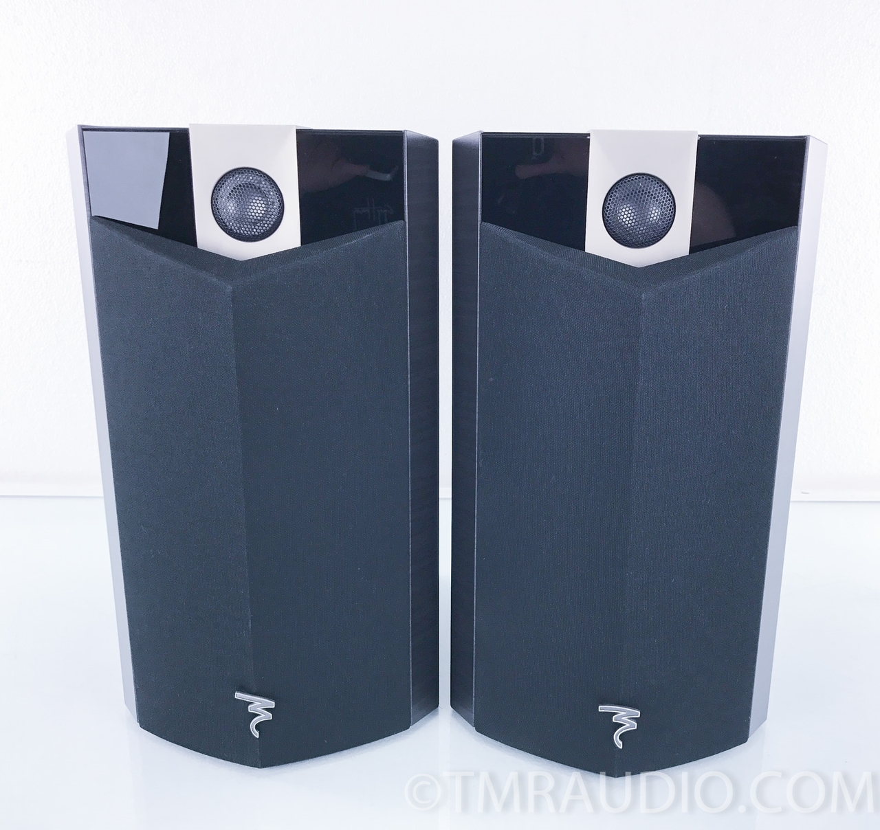 Focal Chorus 806V Bookshelf Speakers; Pair; 806 V; Black - The