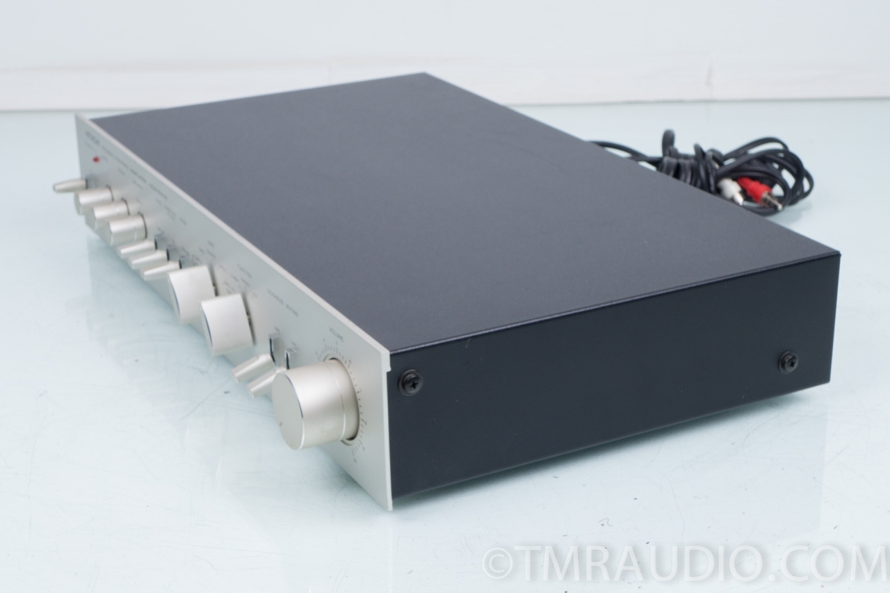 Hitachi HCA-6500 and HMA-6500 Vintage Amplifier and Preamplifier Set