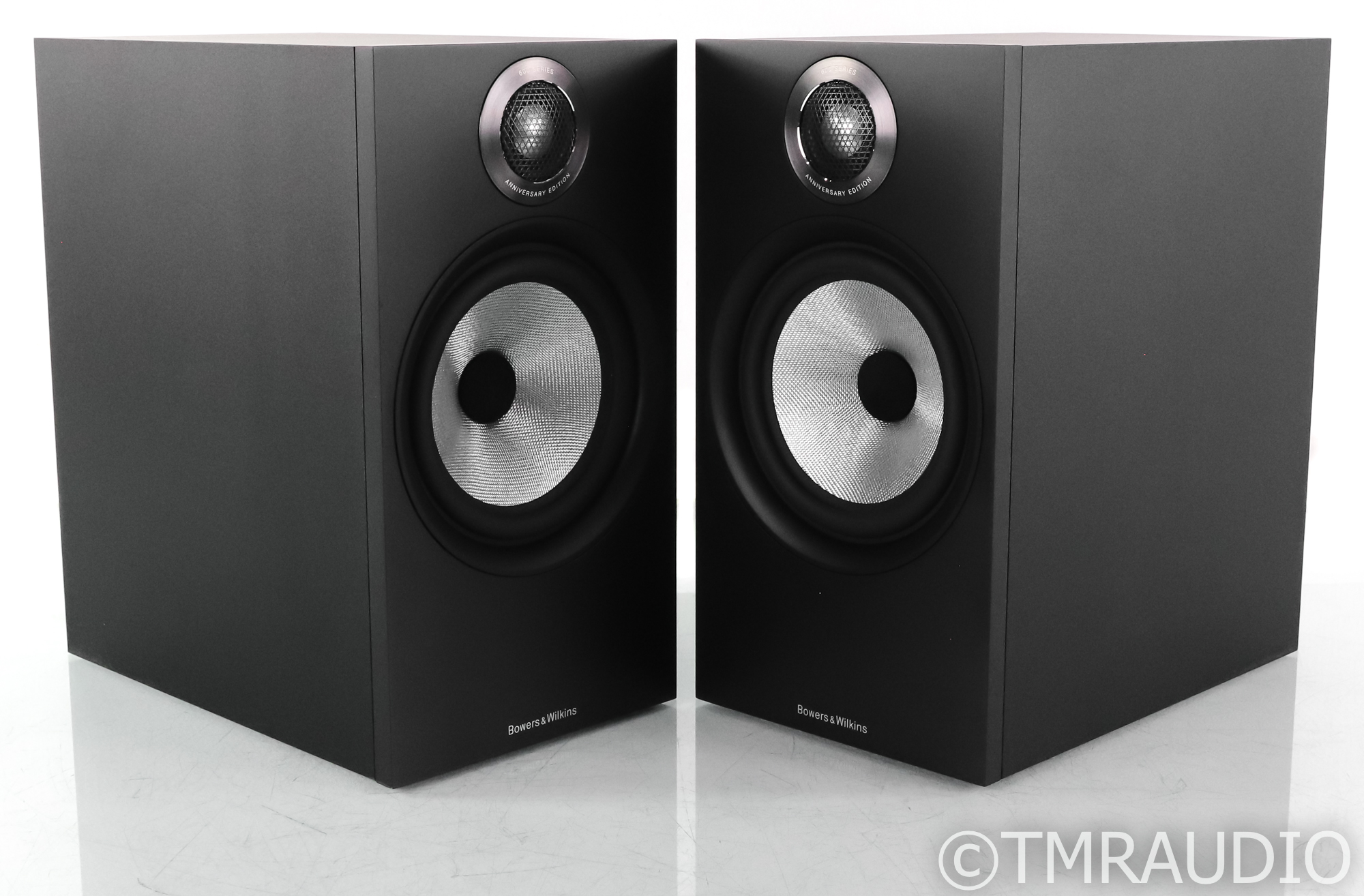 B&W 606 S2 Anniversary Edition Bookshelf Speakers; Black