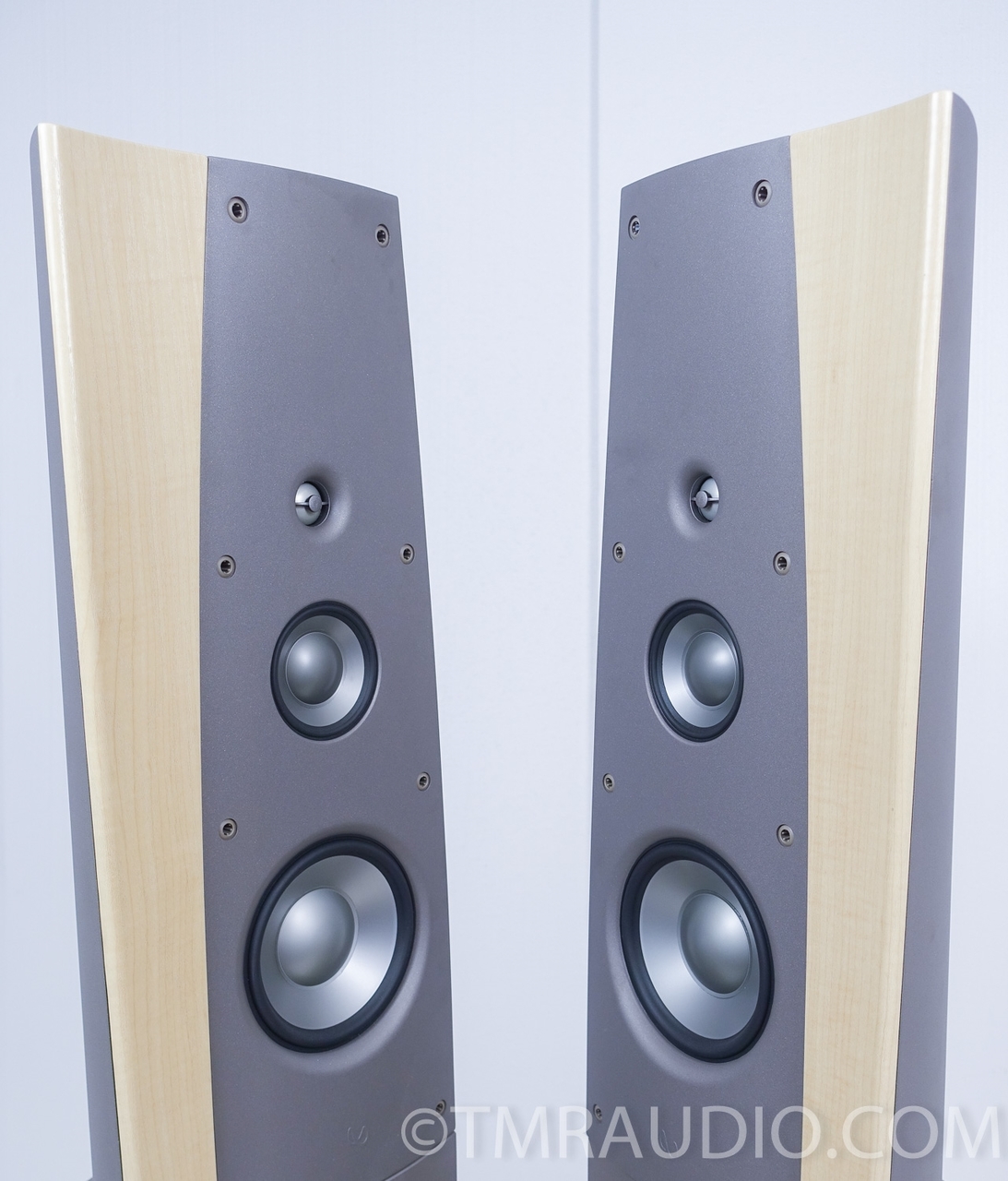 Infinity Intermezzo 4.1t Floorstanding Speakers in Factory Boxes