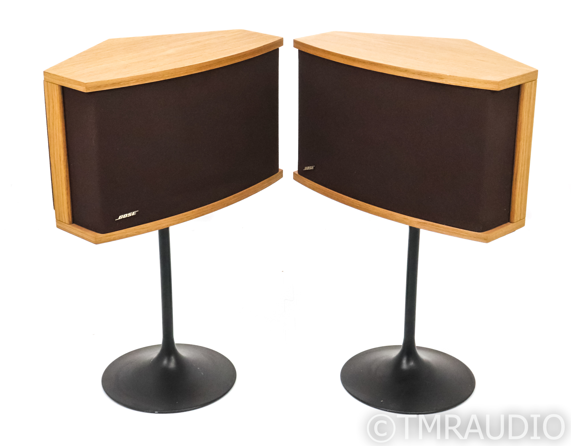 Bose 901 Series VI Speakers; Walnut w/ Equalizer & - The Room