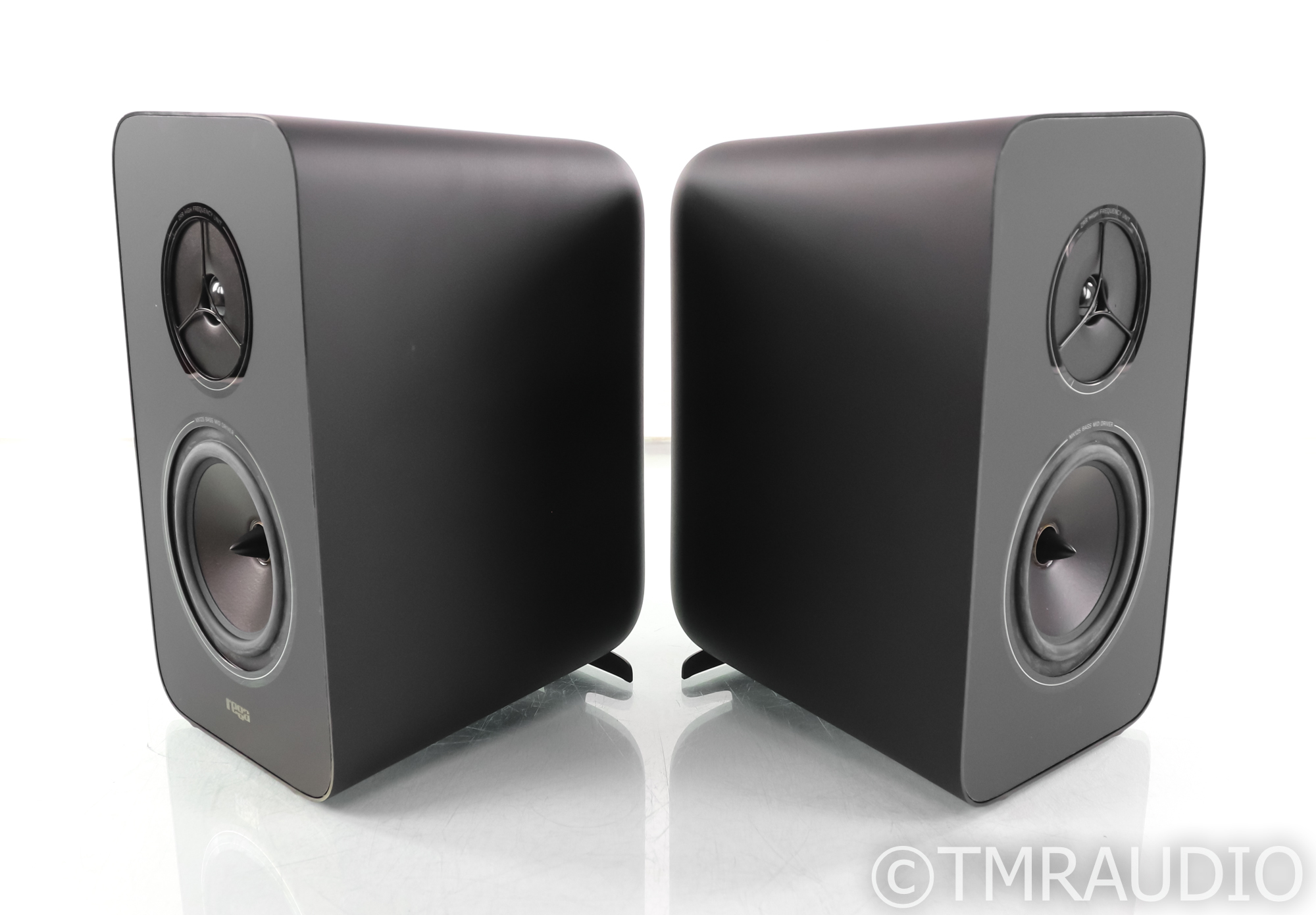 Rega Kyte Bookshelf Speakers