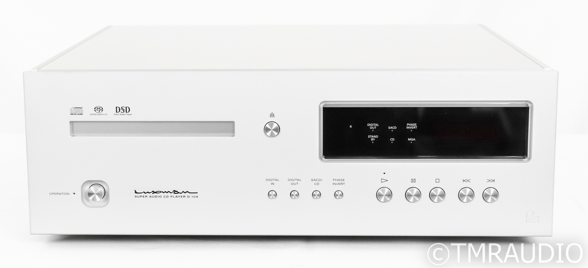Luxman D-10x DAC / CD / SACD Player; D10X; Remote; Silver