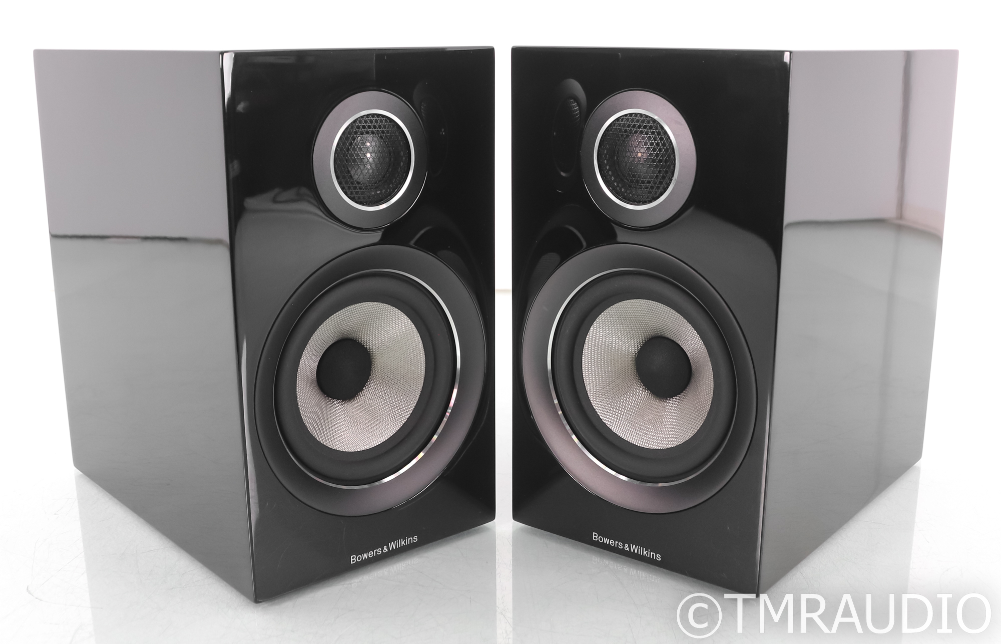 B&W 707 S2 Bookshelf Speakers; 707S2; Gloss Black Pair - The