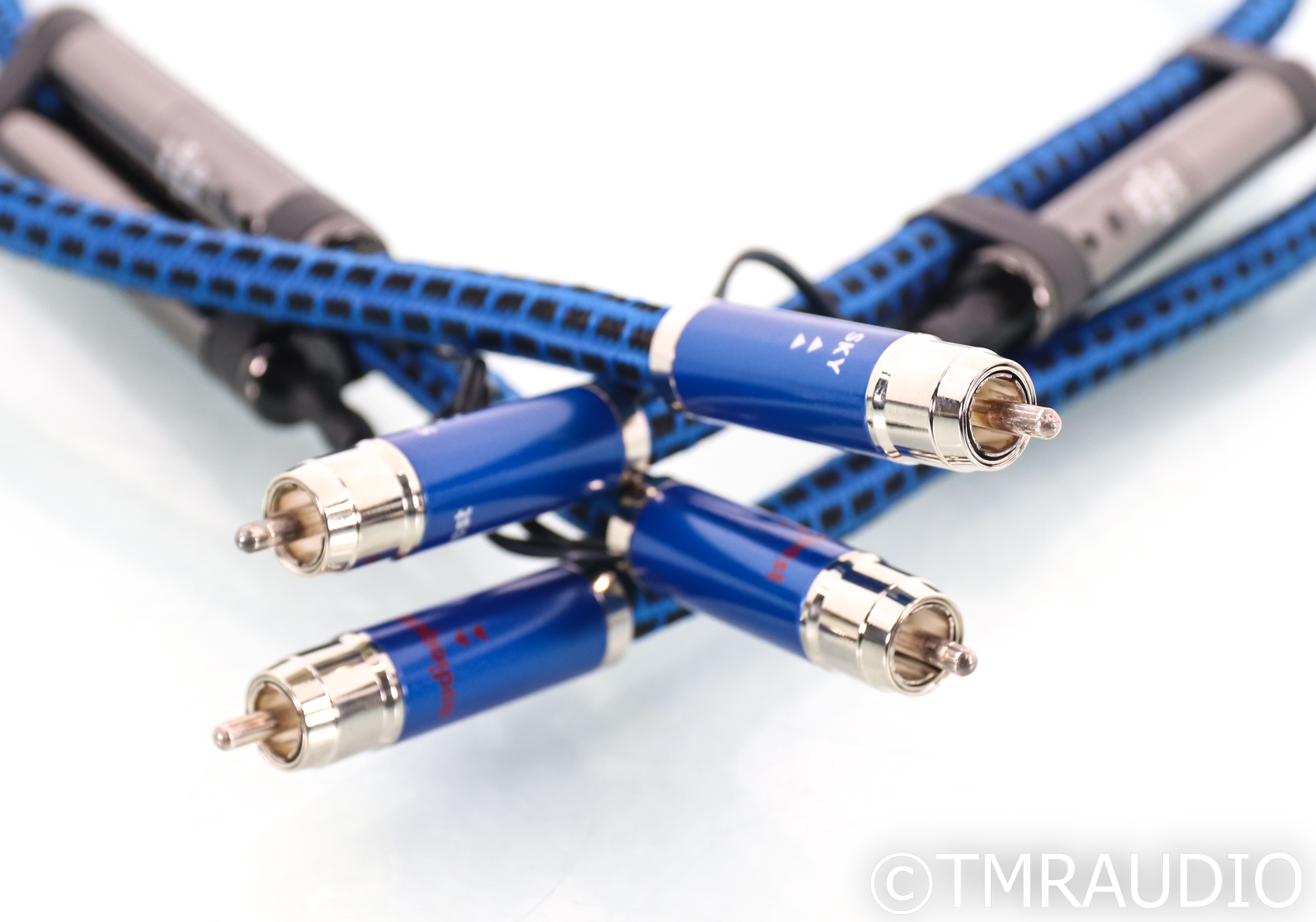オーディオクエスト audioquest  ケーブル　sky AudioQuest Sky 4' Stereo Audio Cable Black/Blue SKYAUX3.5TO3