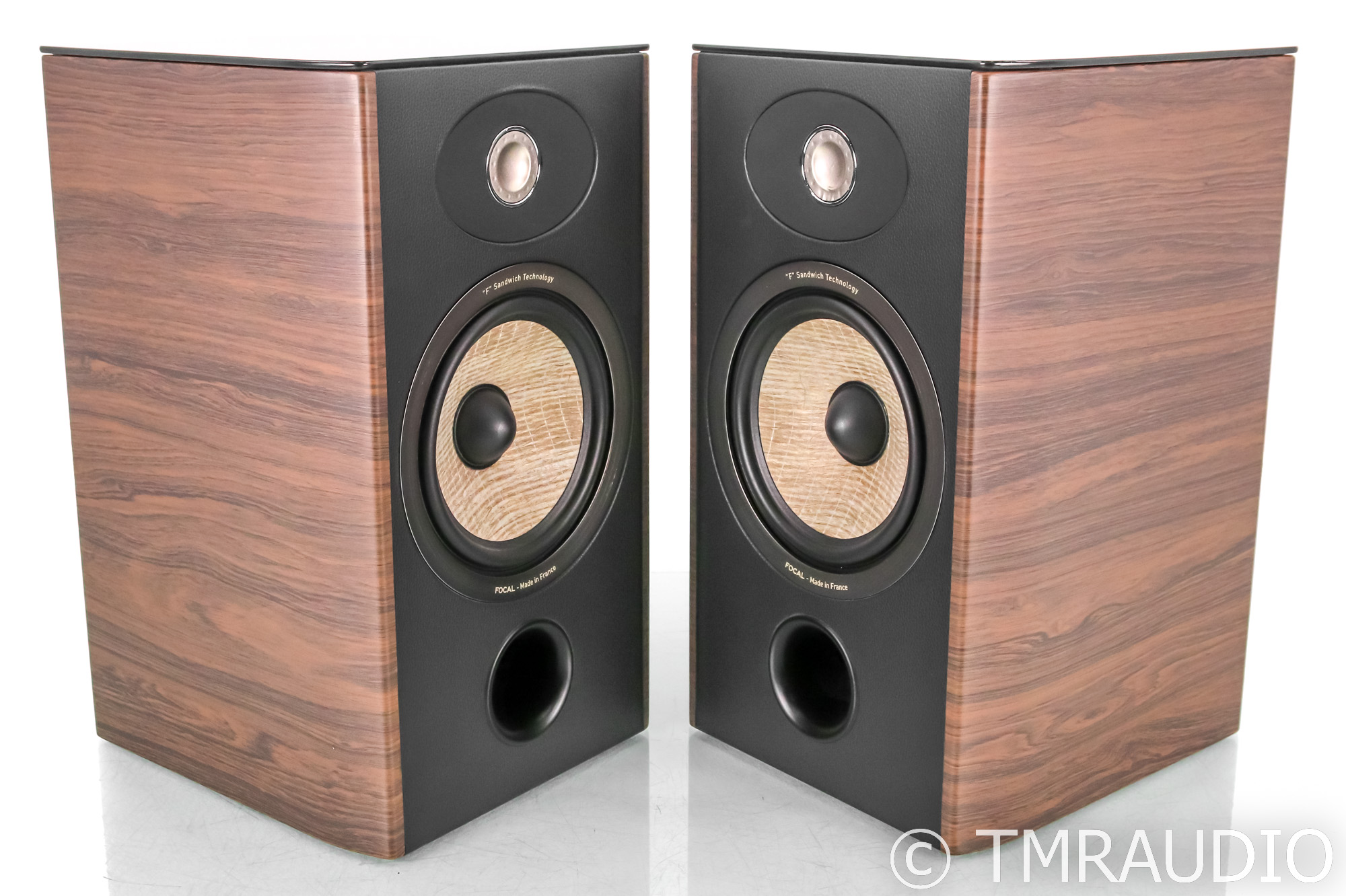 Focal Aria 906 Bookshelf Speakers; Noyer Pair - The Music Room