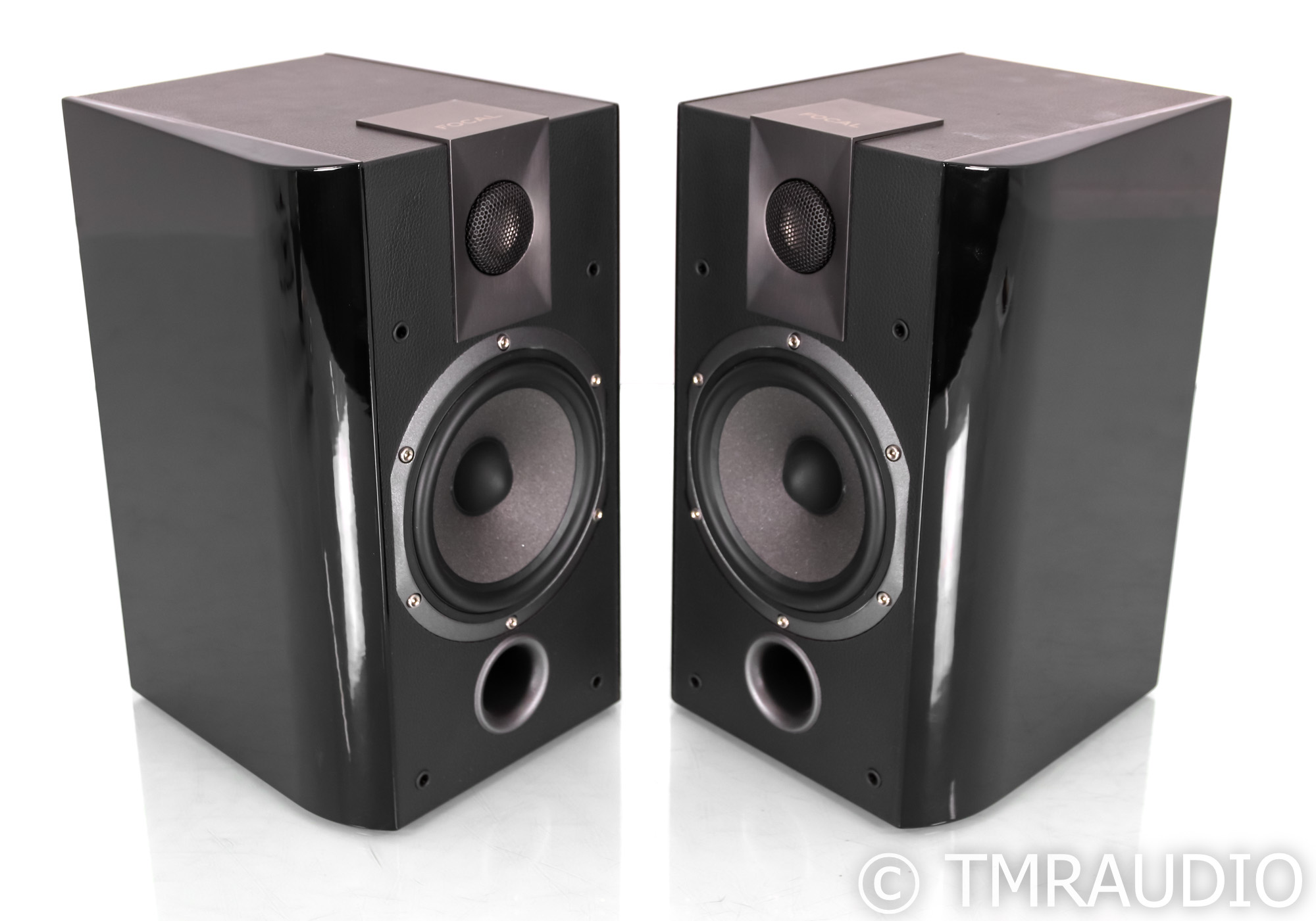 FOCAL フォーカル Chorus 705V ペア 美品 Focal Chorus 705 Bookshelf Speakers; Gloss Black Pair - The Music Room