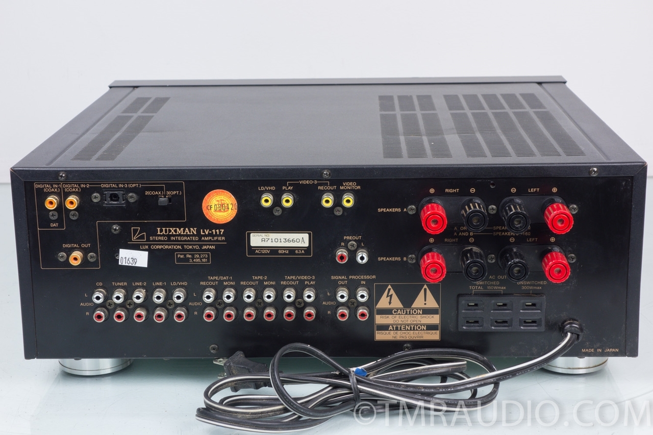 Luxman LV-117 Integrated Digital Stereo Power Amplifier; 110 w / ch