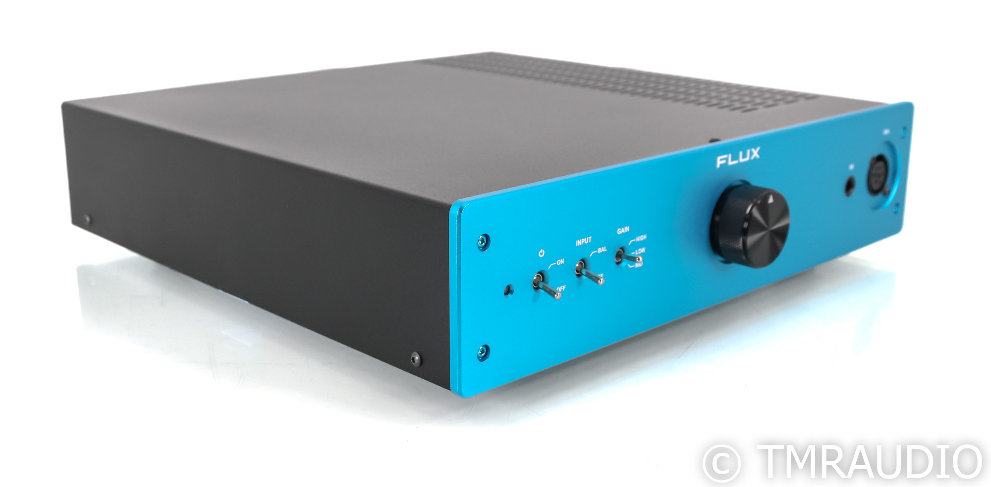 Flux Labs FA-10 Headphone Amplifier; Remote - The Music Room