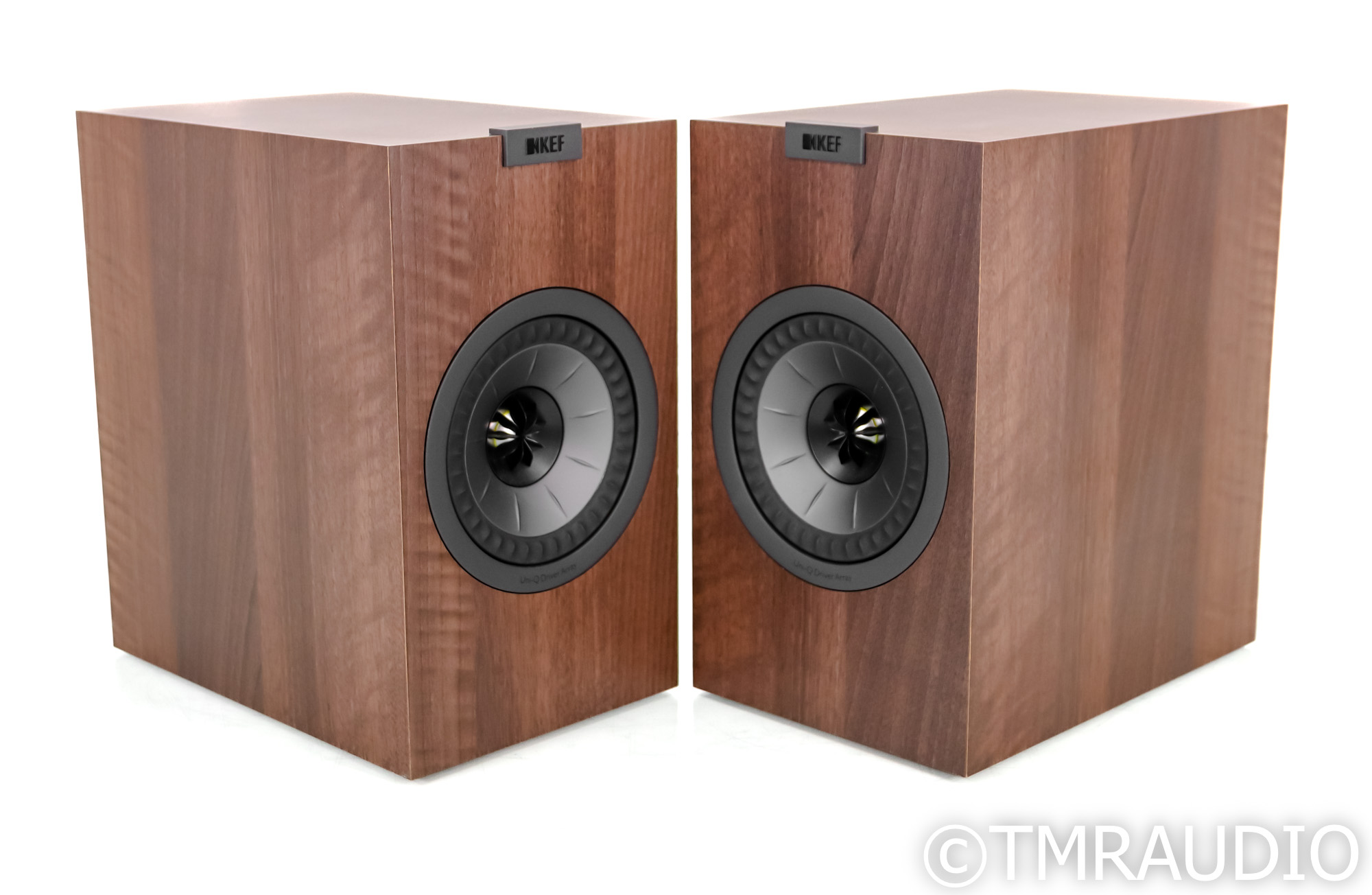スピーカー・ウーファー kef q150 Amazon.com: KEF Q150 Bookshelf Speakers - Pair (Walnut