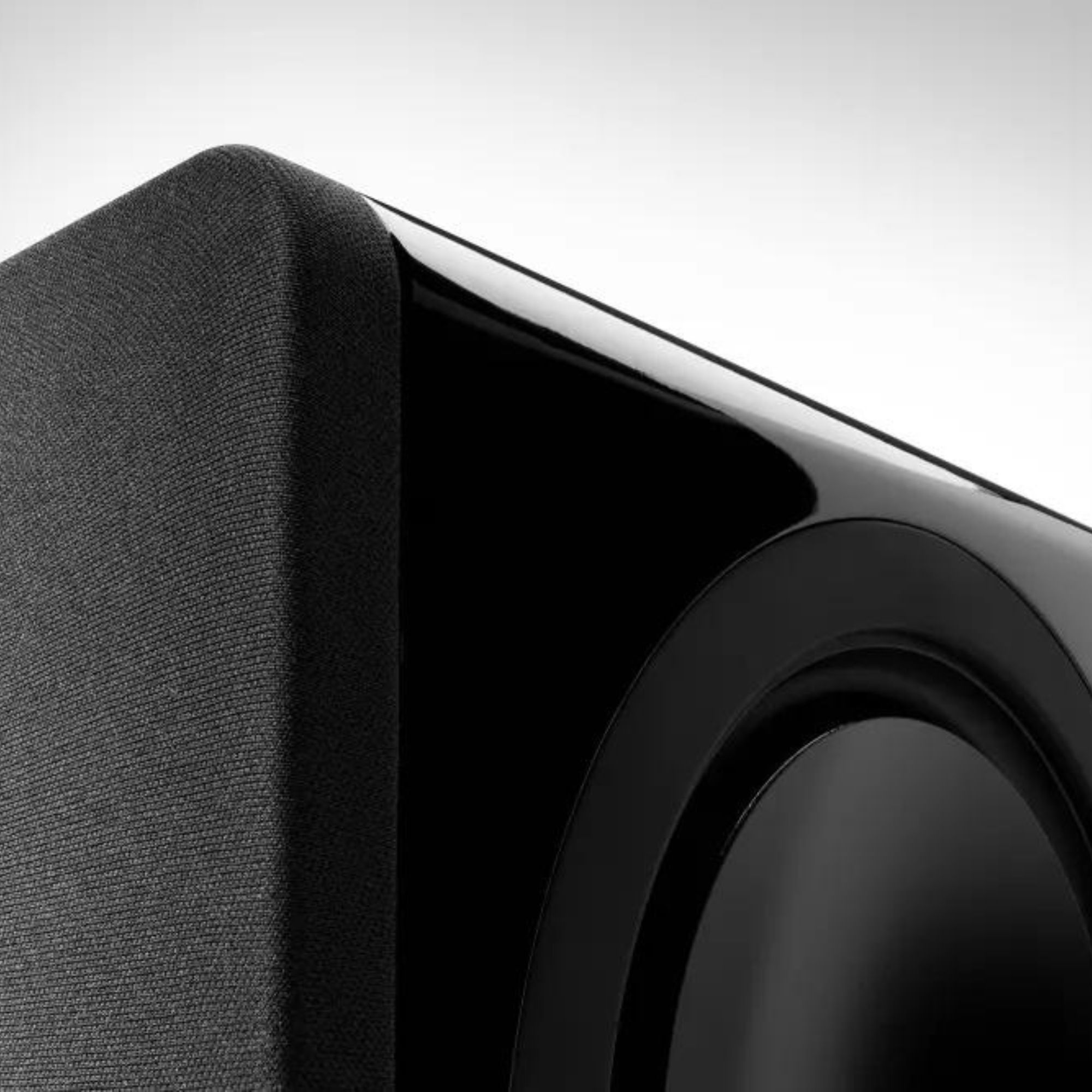 Compact Subwoofer Cambridge Audio Minx X200 Subwoofer CAMBRIDGE