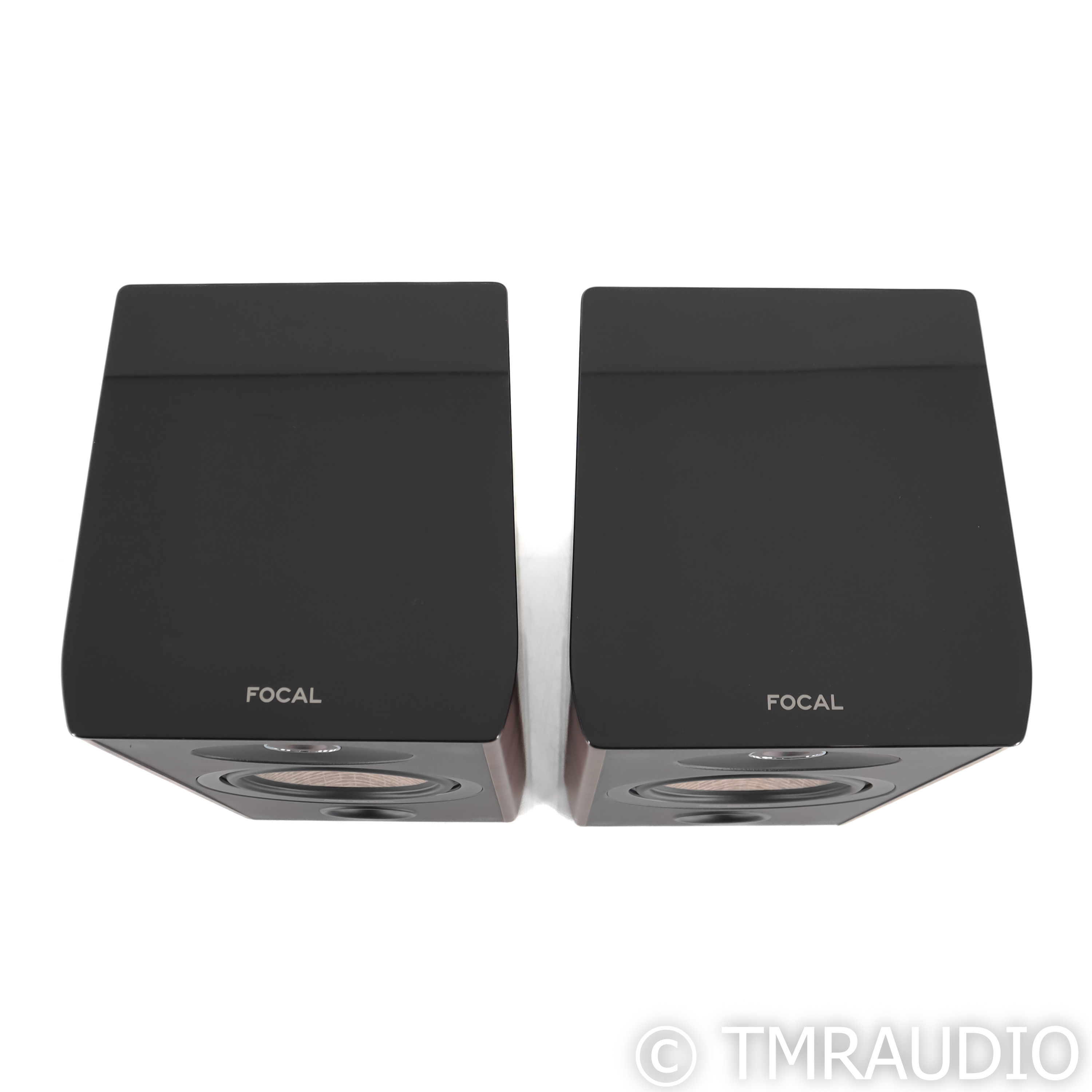 Focal Aria 906 Bookshelf Speakers; Walnut Pair (1/3) - The Music Room