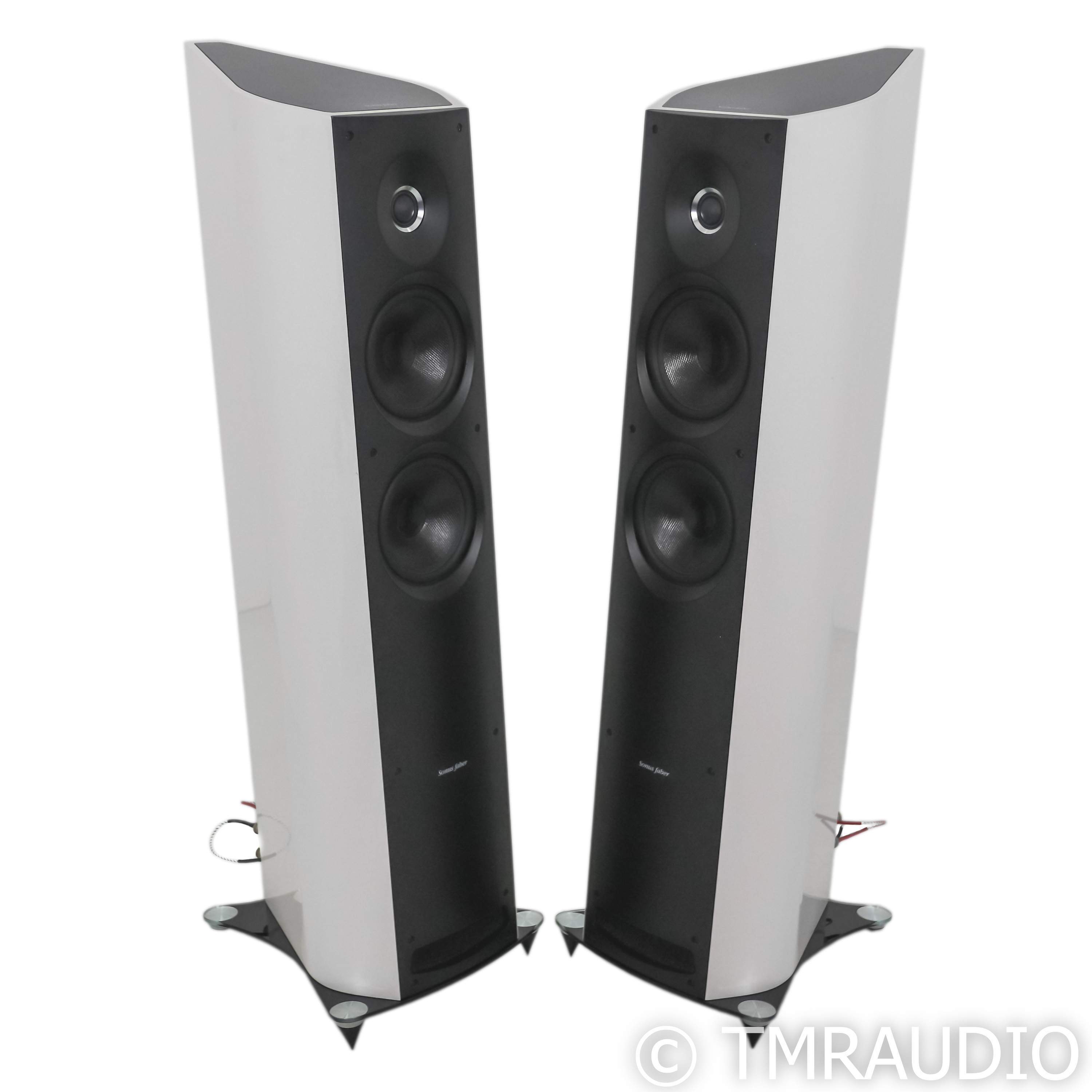 Sonus Faber Venere 2.5 Floorstanding Speakers; White Pair - The