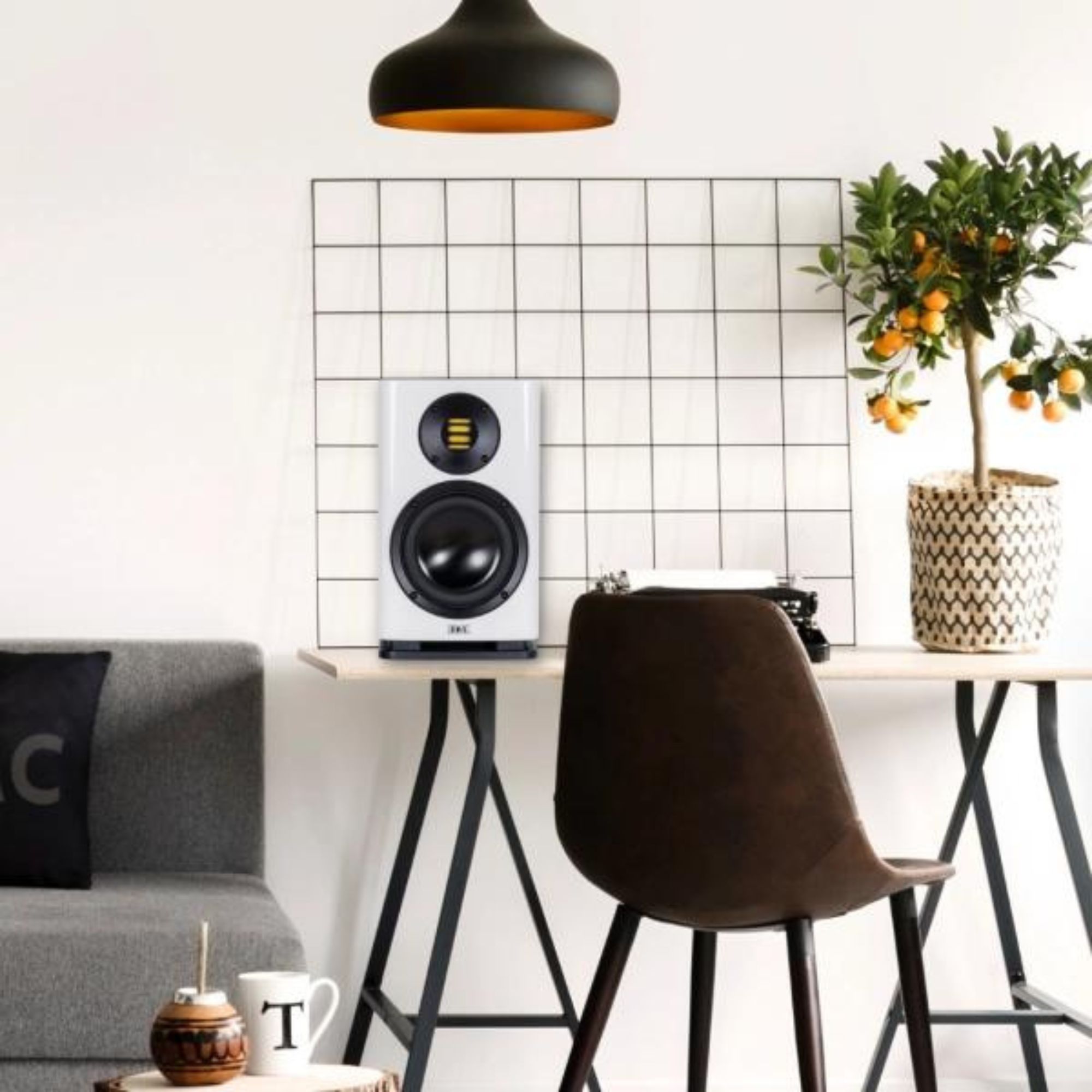 ELAC Solano 2.0 BS283.2 Bookshelf Speakers - The Music Room