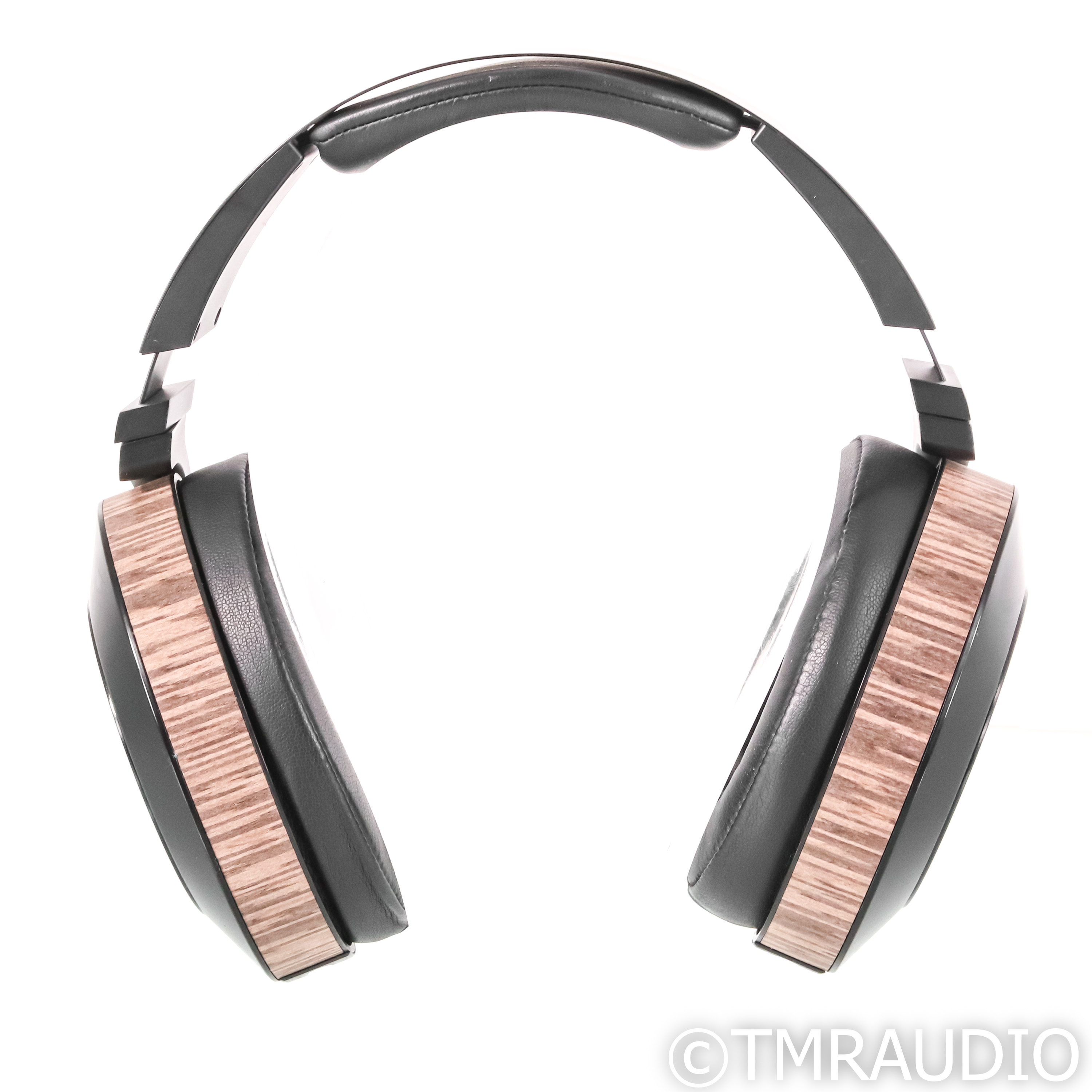 Audeze EL-8 Closed Back Headphones (1/4) - The Music Room