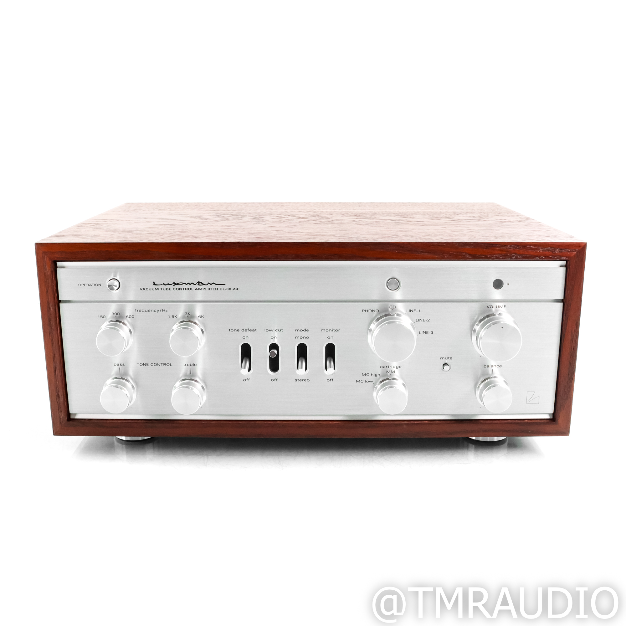 Luxman CL-38uSE Stereo Tube Preamplifier; MM & MC Phono
