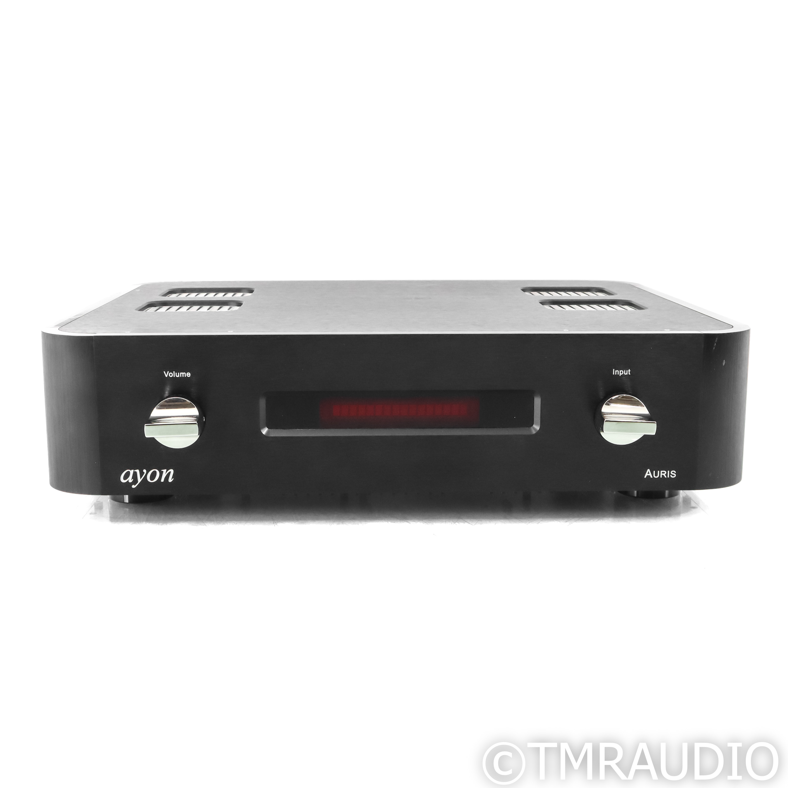 To‘q ukrainalik ayollar ishtirokidagi porno Pantolonsiz quyoshga botish (yaqin suratga qarang)