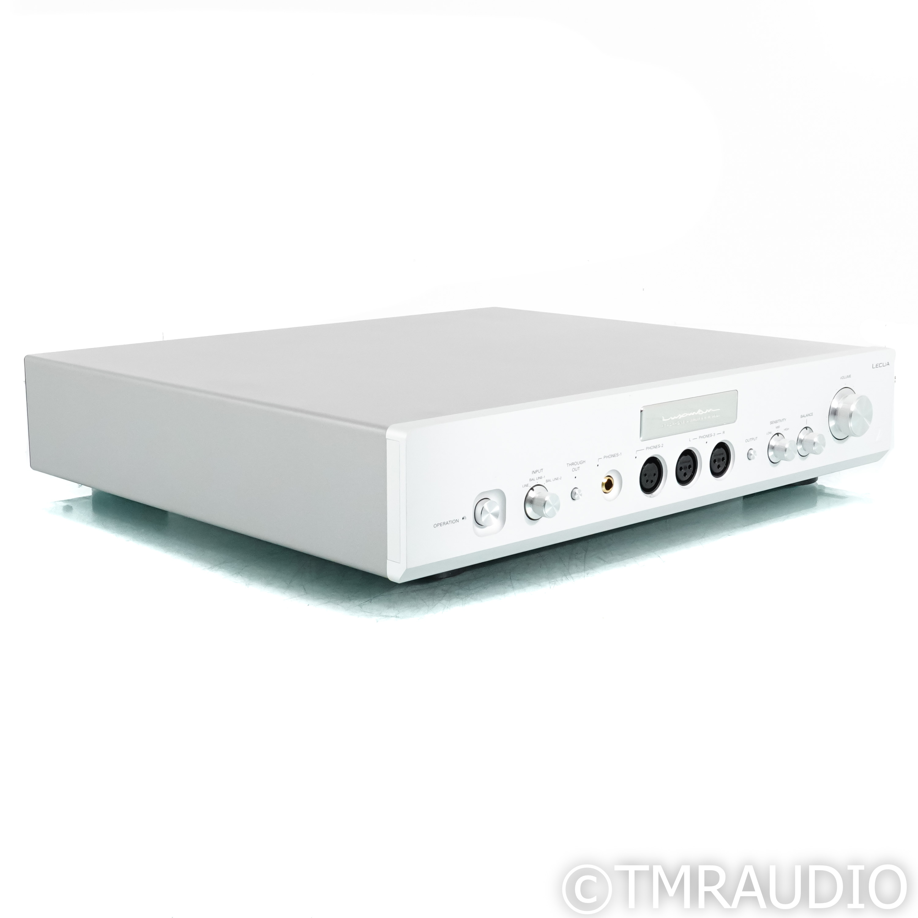 Luxman P-750u Headphone Amplifier The Music Room