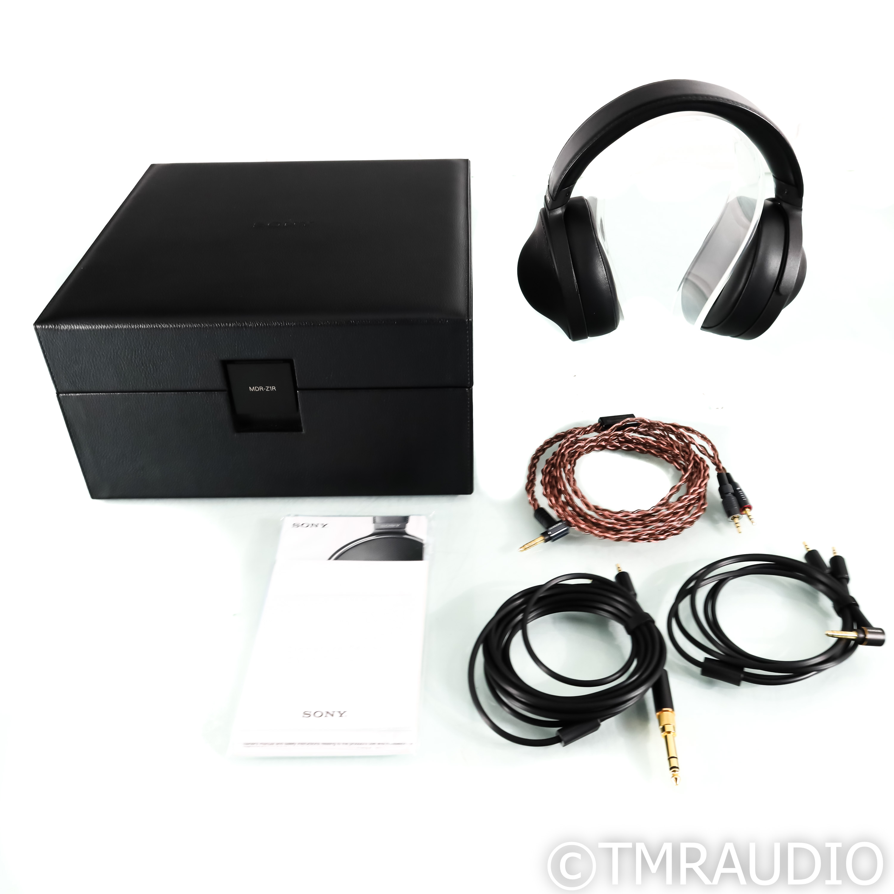 SONY MDR-Z1R & MUC-B20SB1 & キャリングケース SONY MDR-Z1R & MUC-B20SB1 & キャリングケース