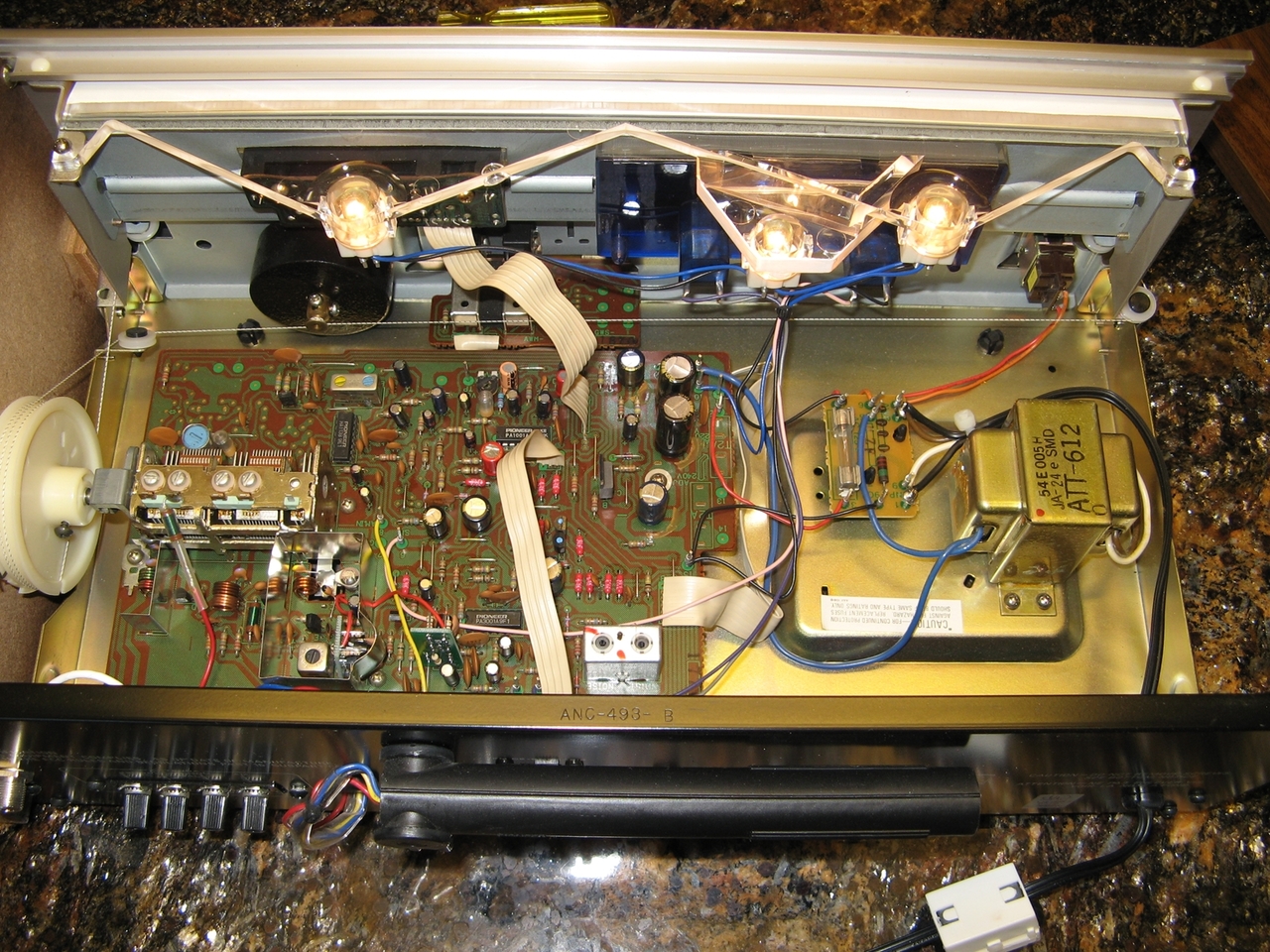 Pioneer TX-6800 Vintage AM / FM Stereo Tuner