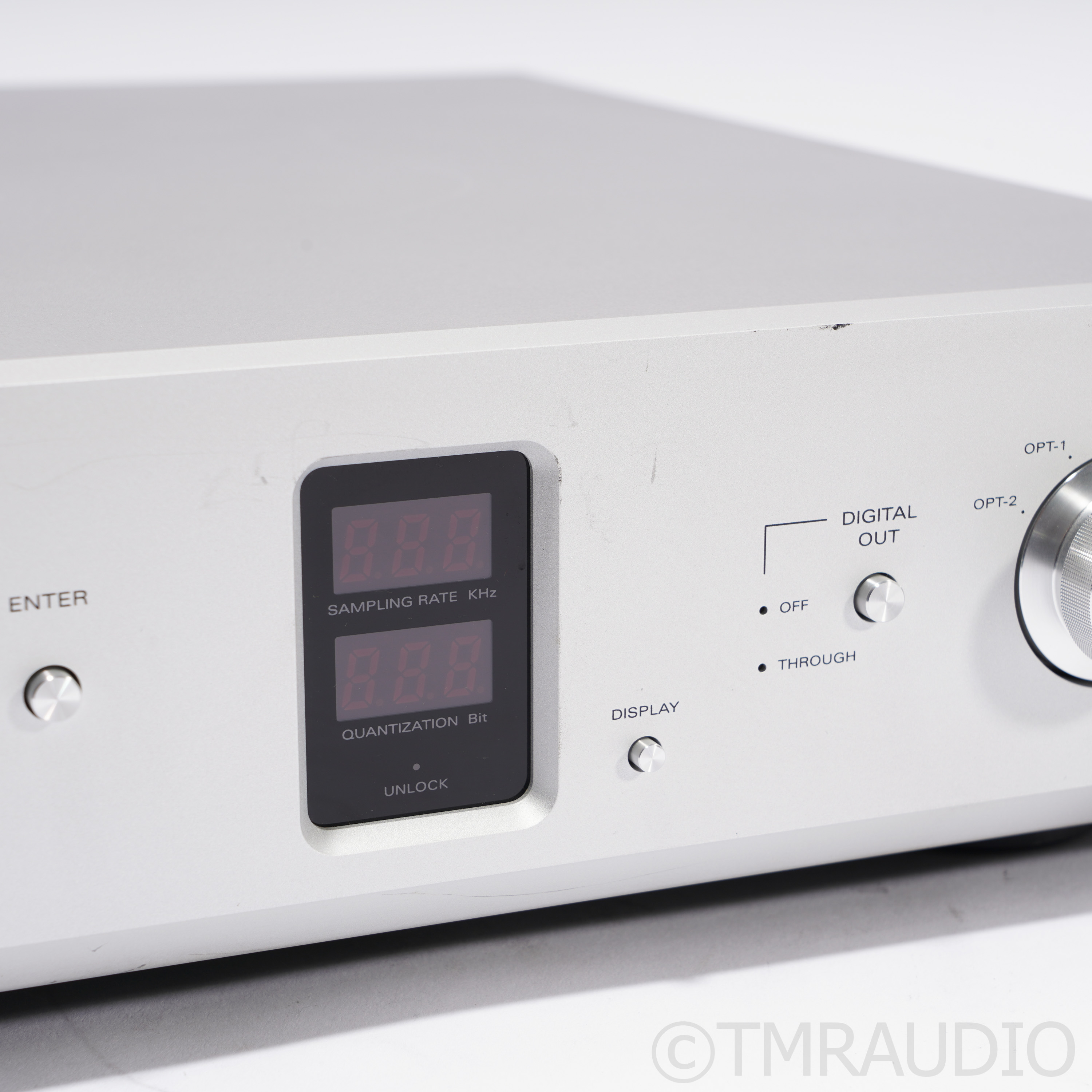 Used Luxman DA-06 DAC - The Music Room