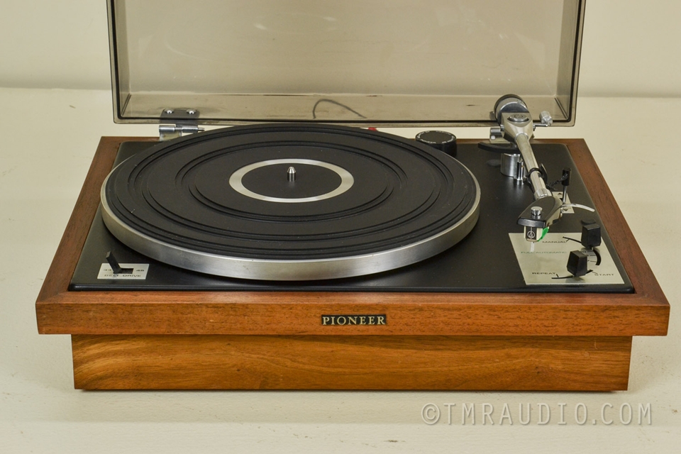 Pioneer PL-A25 Vintage Turntable / Record Player - The Music Pioneer PL-A25 Vintage Turntable / Record Player - The Music