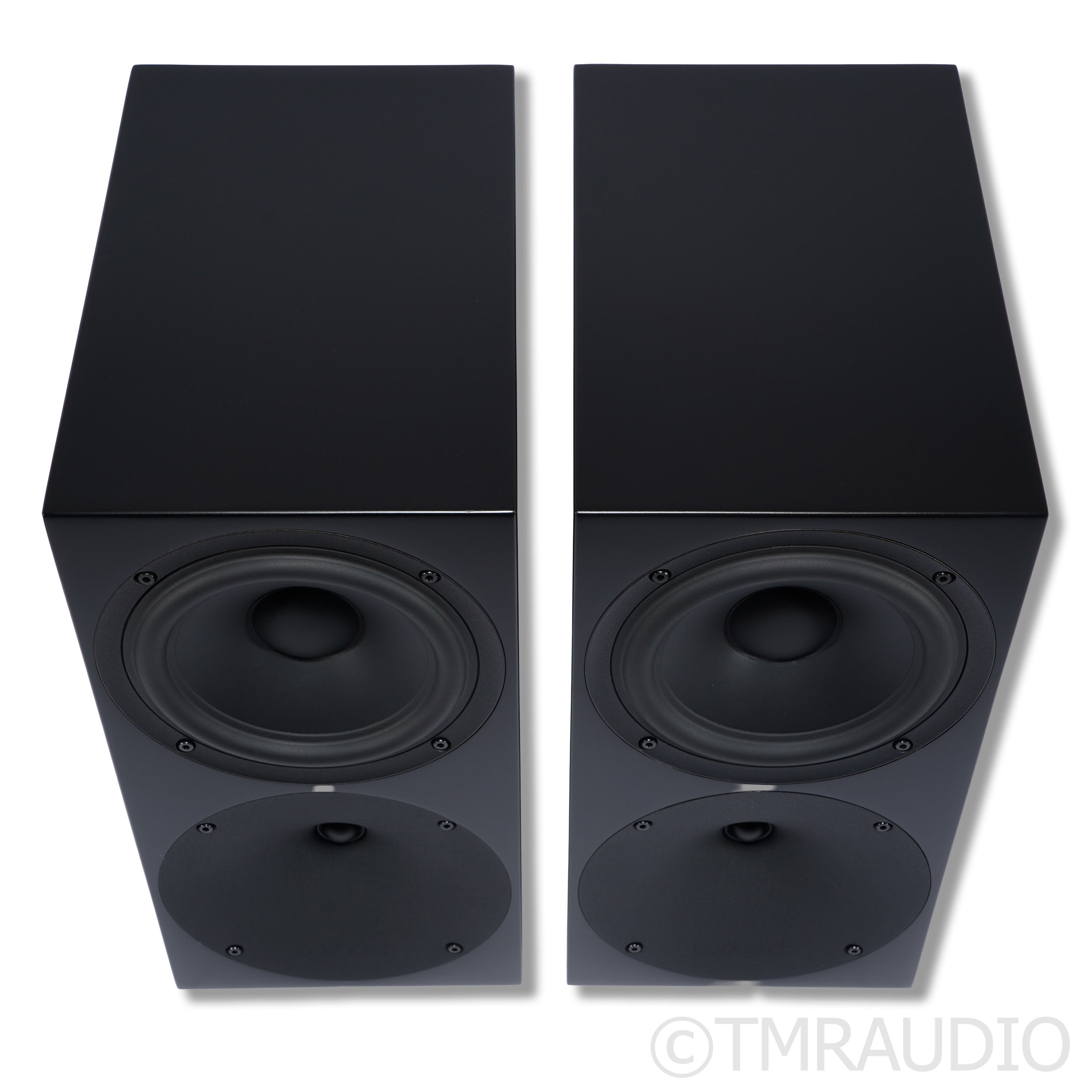 Used Buchardt Audio S400 MKII Bookshelf Speakers - The Music Room