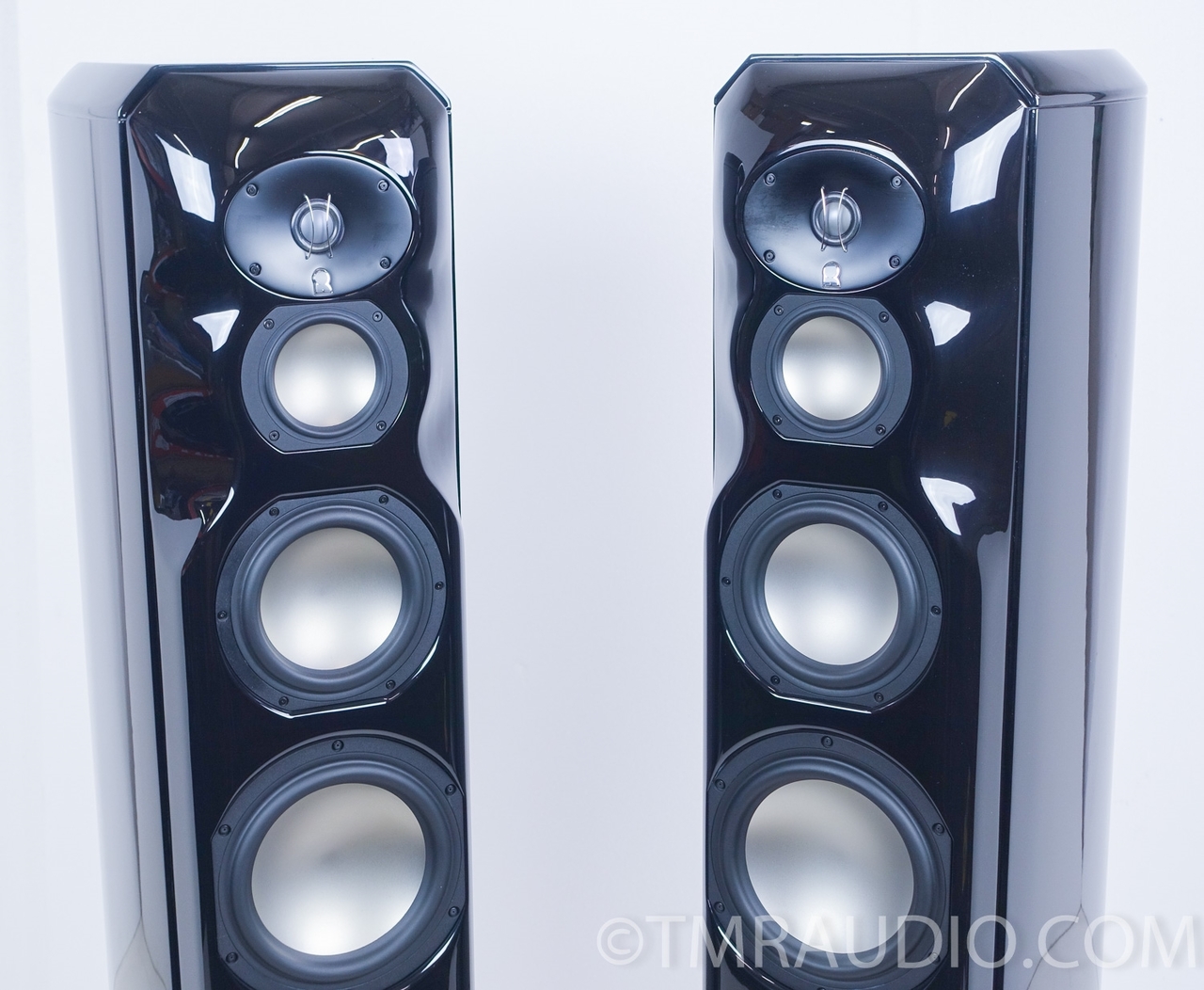 Ultima Salon2 Revel Ultima Studio For Sale Revel Studio 2CTNS=1PR