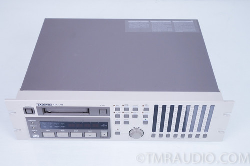 TASCAM DA-38
