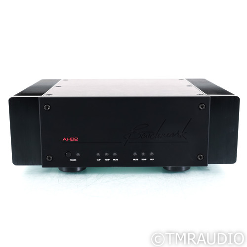 Benchmark AHB2 Stereo / Mono Power Amplifier (Open Box)