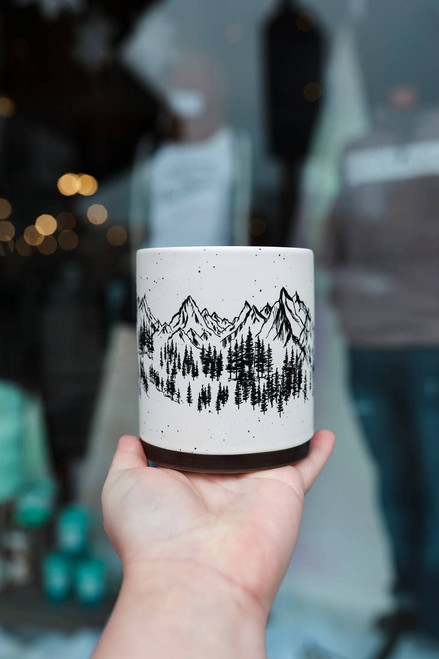 CERAMIC MOUNTAIN SKETCH MUG