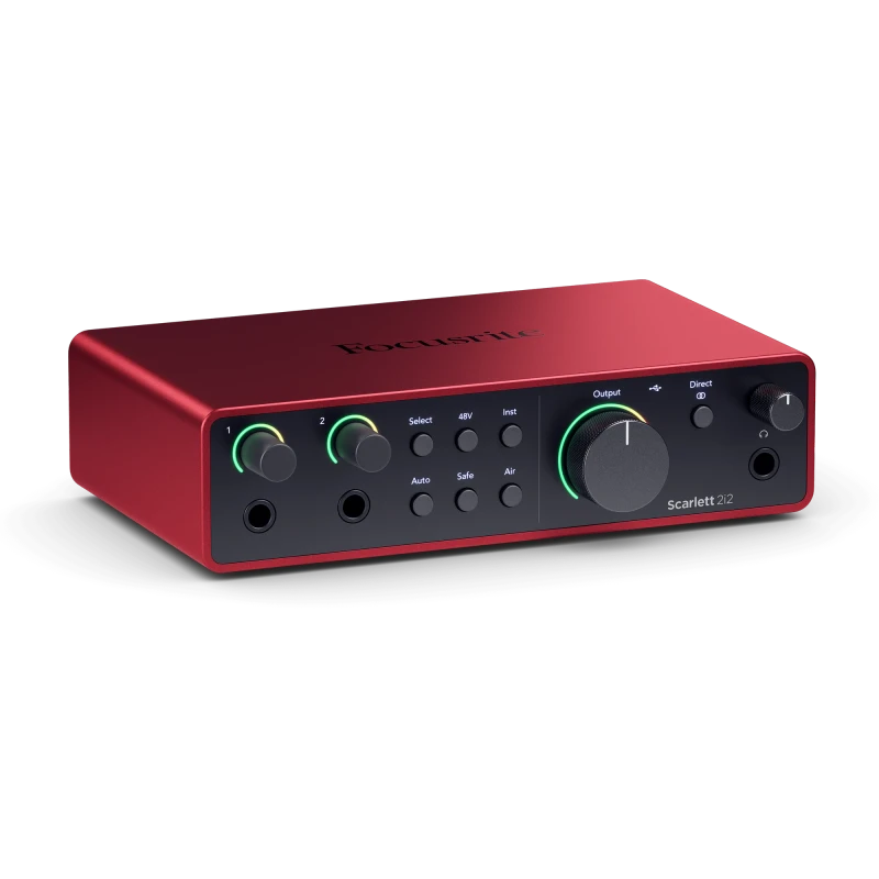 Focusrite Scarlett 2i2 4th Gen angled