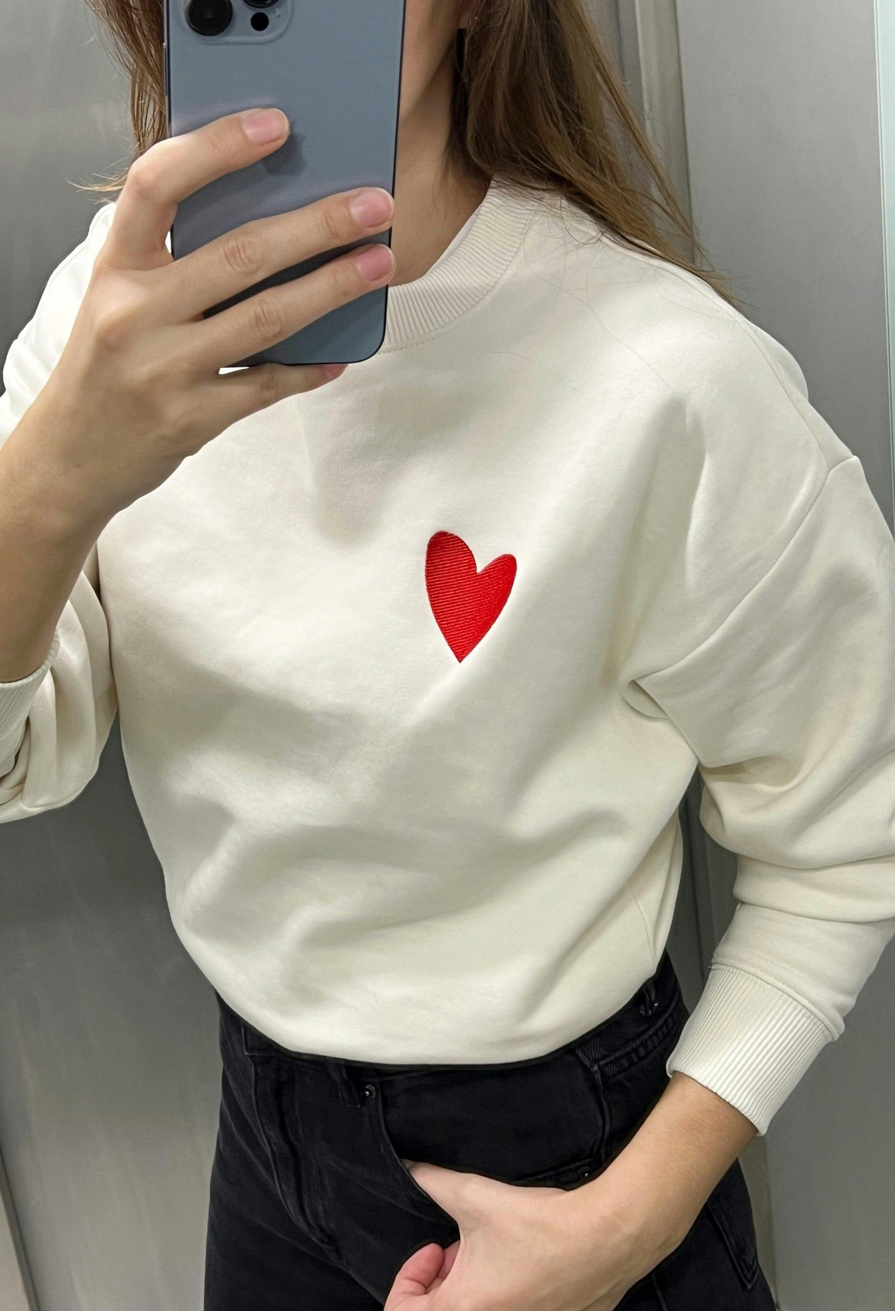 Off-white embroidered heart sweatshirt