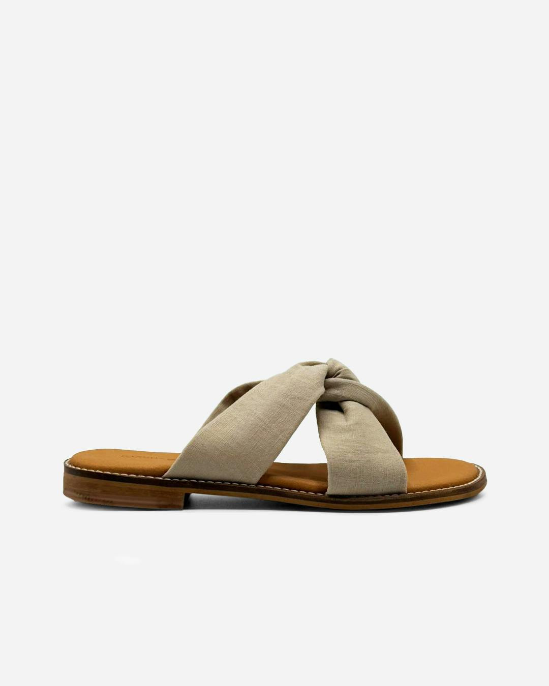 Sandalias cruzadas de lino nude