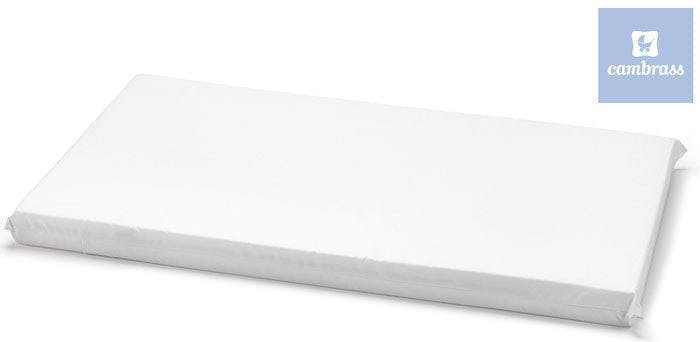 Colchón de cuna de espuma indeformable adaptable