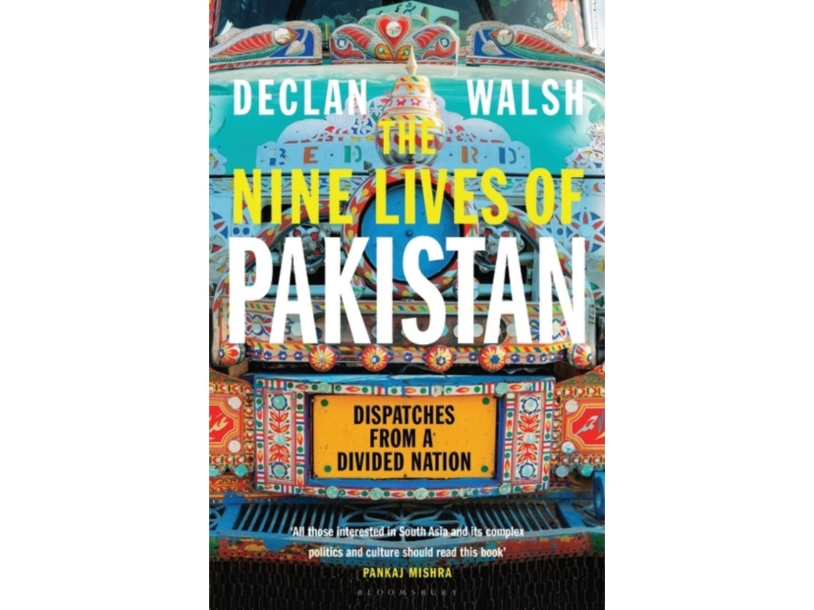 The Nine Lives of Pakistan de Declan Walsh (Inglés)