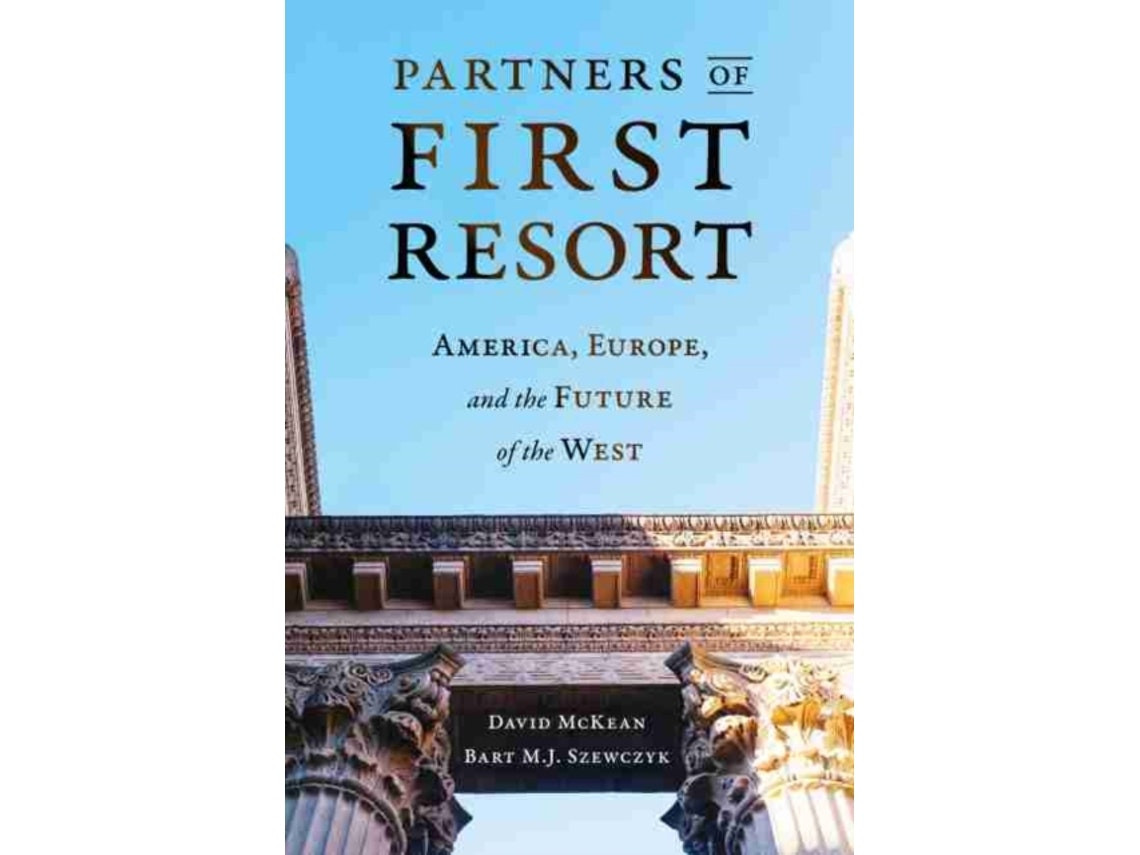 Partners of First Resort by David McKean and Bart M. Szewczyk (English)