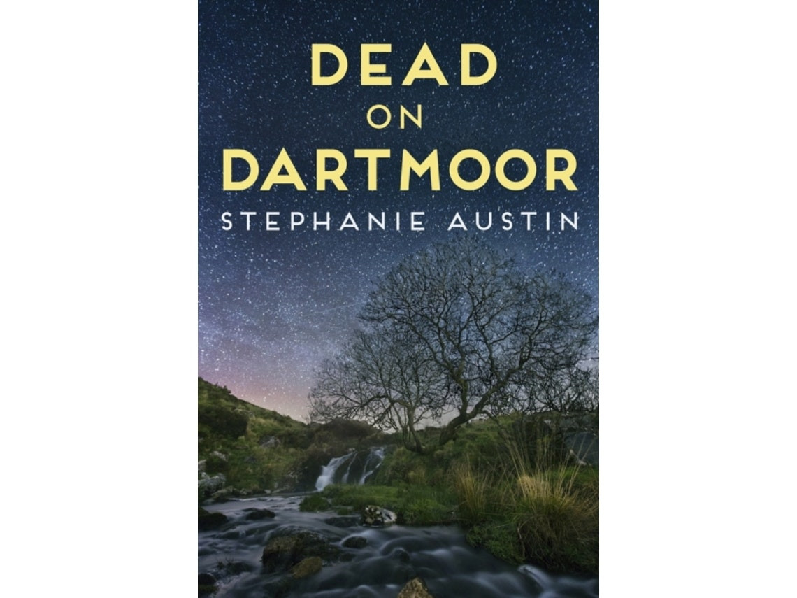 Dead on Dartmoor by Stephanie Austin (English)