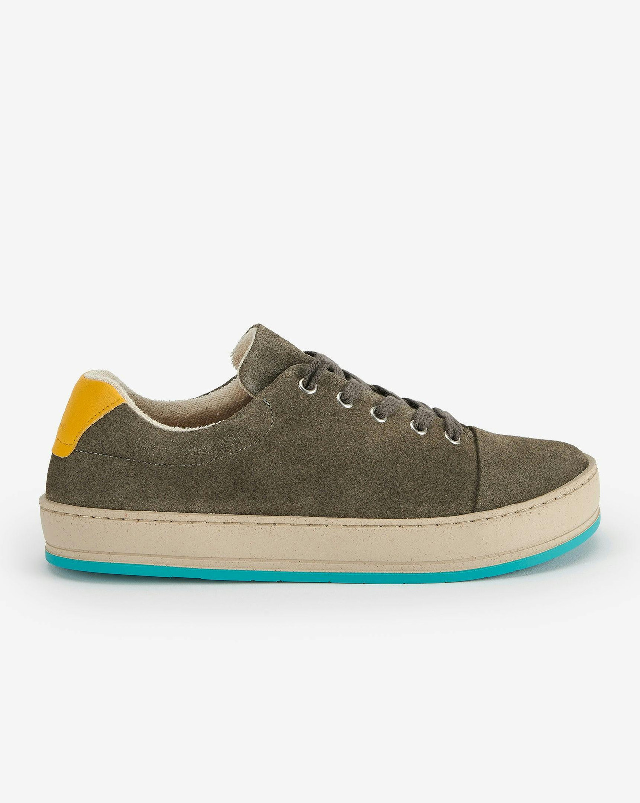 Sneakers barefoot em Bio-Leather com sola fina em cortiça reciclada