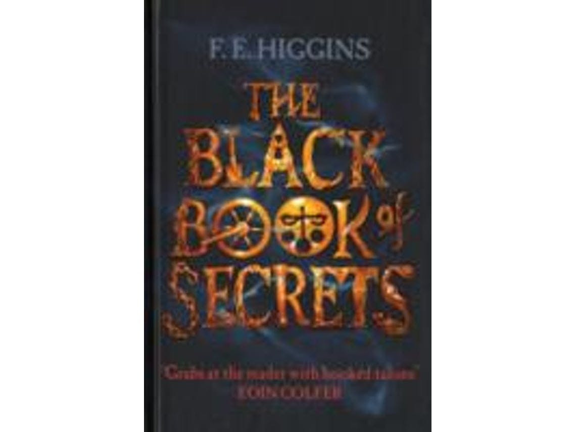 The Black Book of Secrets de F. Higgins (Inglês)