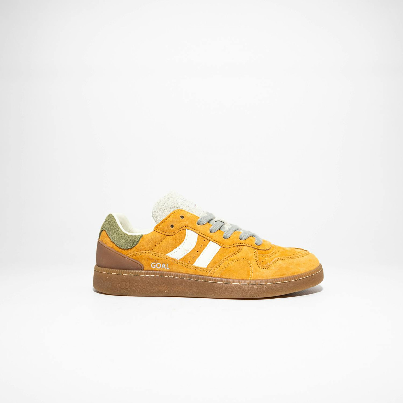 Sneakers GOAL em camurça sintética - laranja